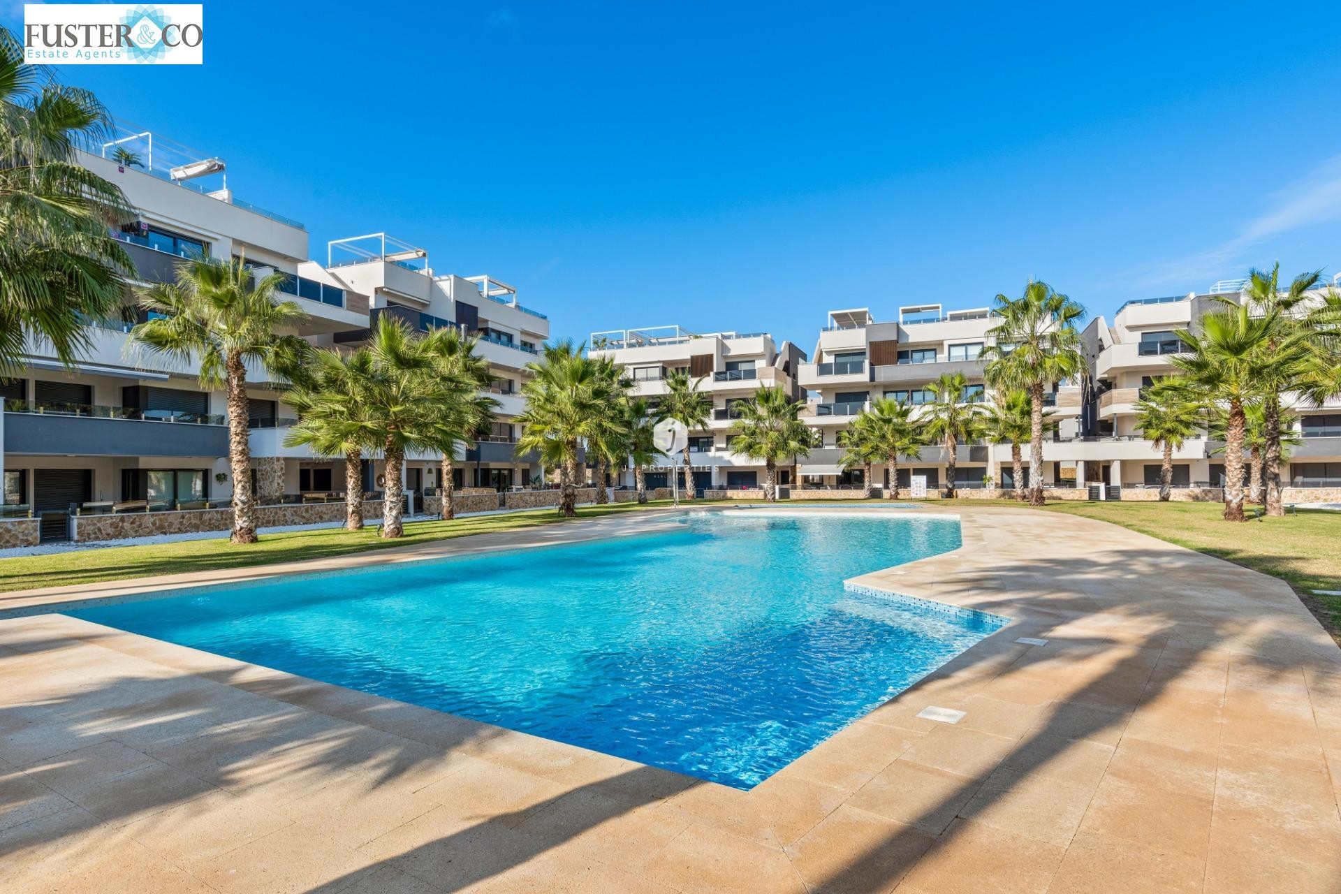 Z drugiej ręki - Mieszkanie w bloku -
Orihuela Costa - Los Altos