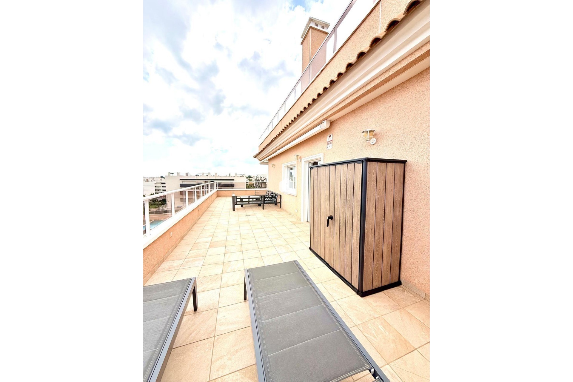 Z drugiej ręki - Mieszkanie w bloku -
Orihuela Costa - Villamartín-las Filipinas