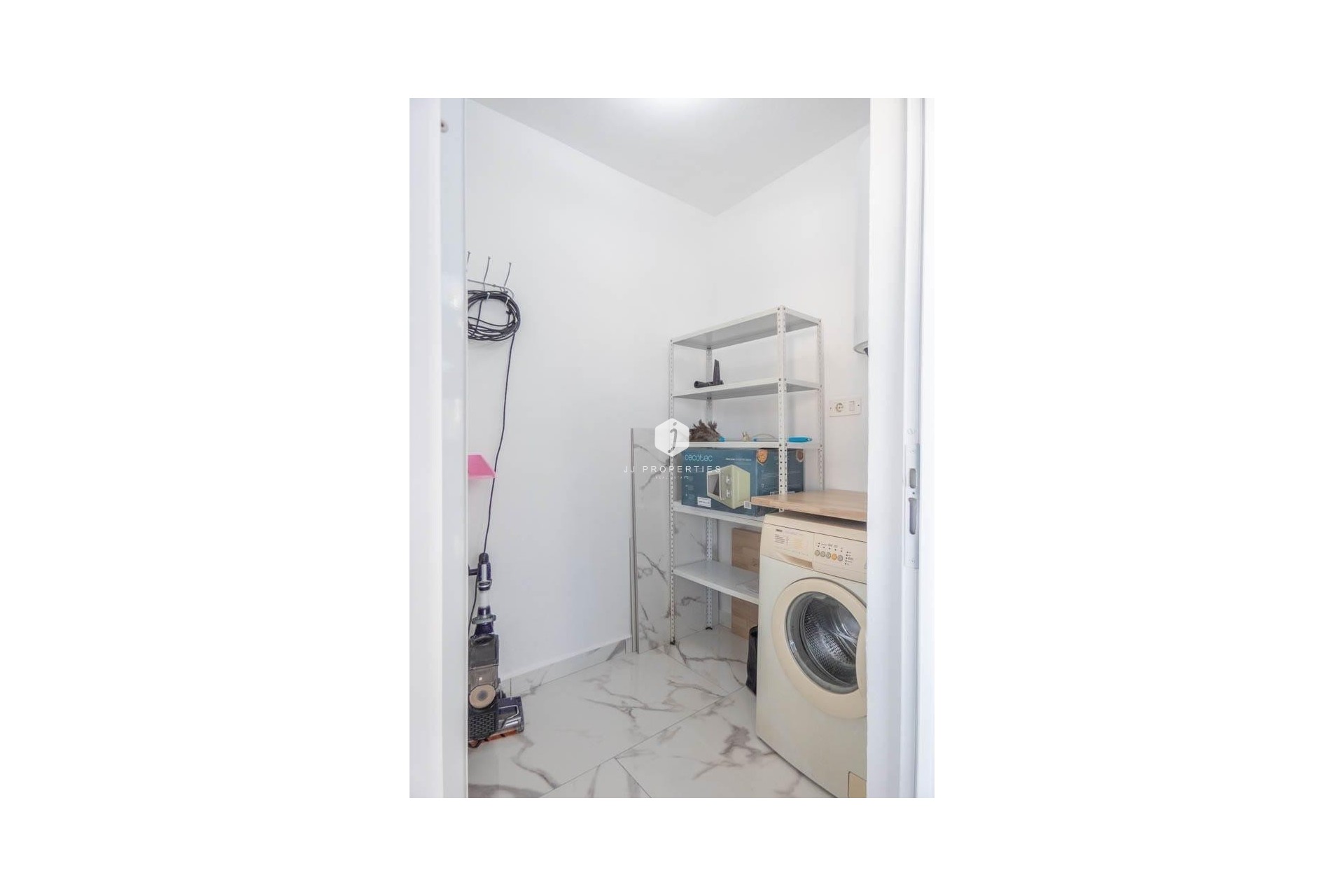 Z drugiej ręki - Mieszkanie w bloku -
Orihuela Costa - Villamartín