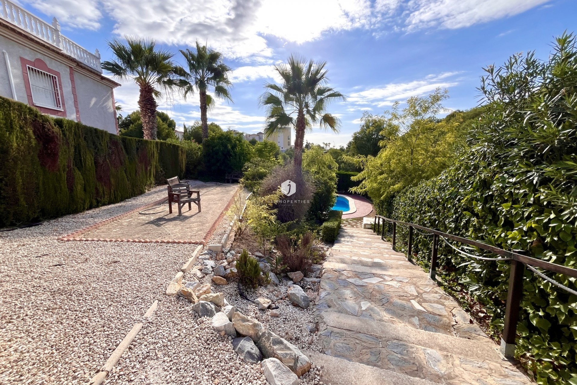 Z drugiej ręki - Mieszkanie w bloku -
Playa Flamenca - Costa Blanca