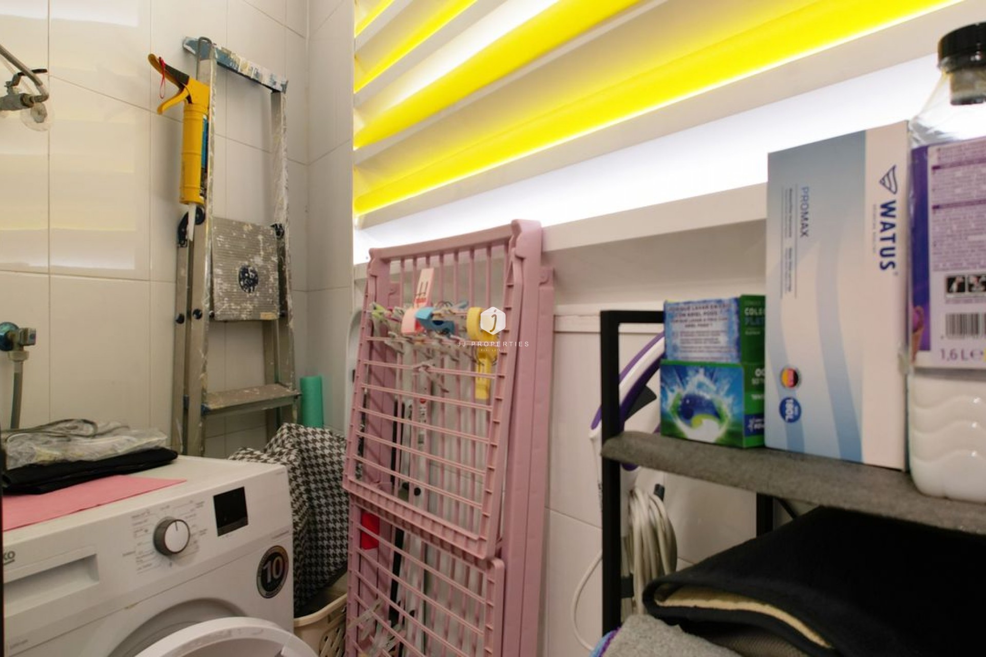 Z drugiej ręki - Mieszkanie w bloku -
Rojales - Inland