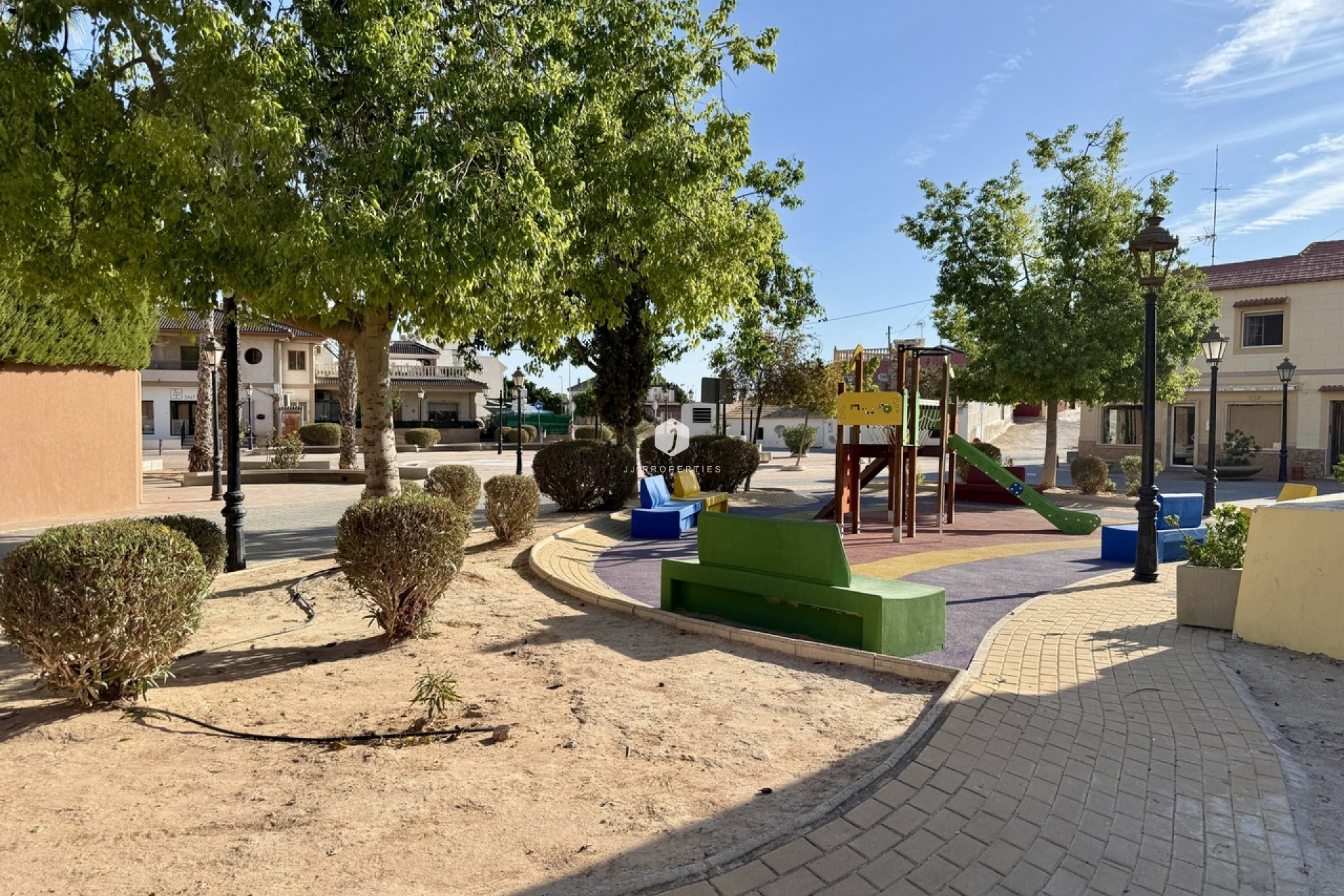 Z drugiej ręki - Mieszkanie w bloku -
San Miguel de Salinas - Inland