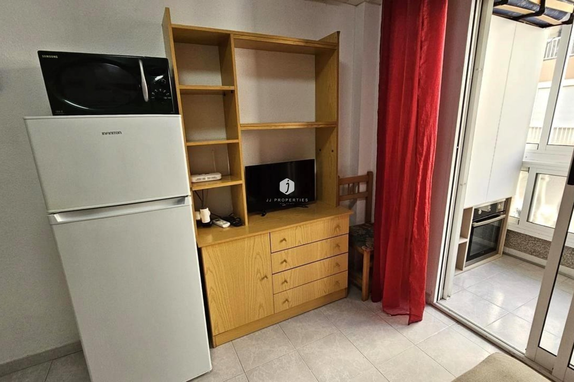 Z drugiej ręki - Mieszkanie w bloku -
Torrevieja - Acequion