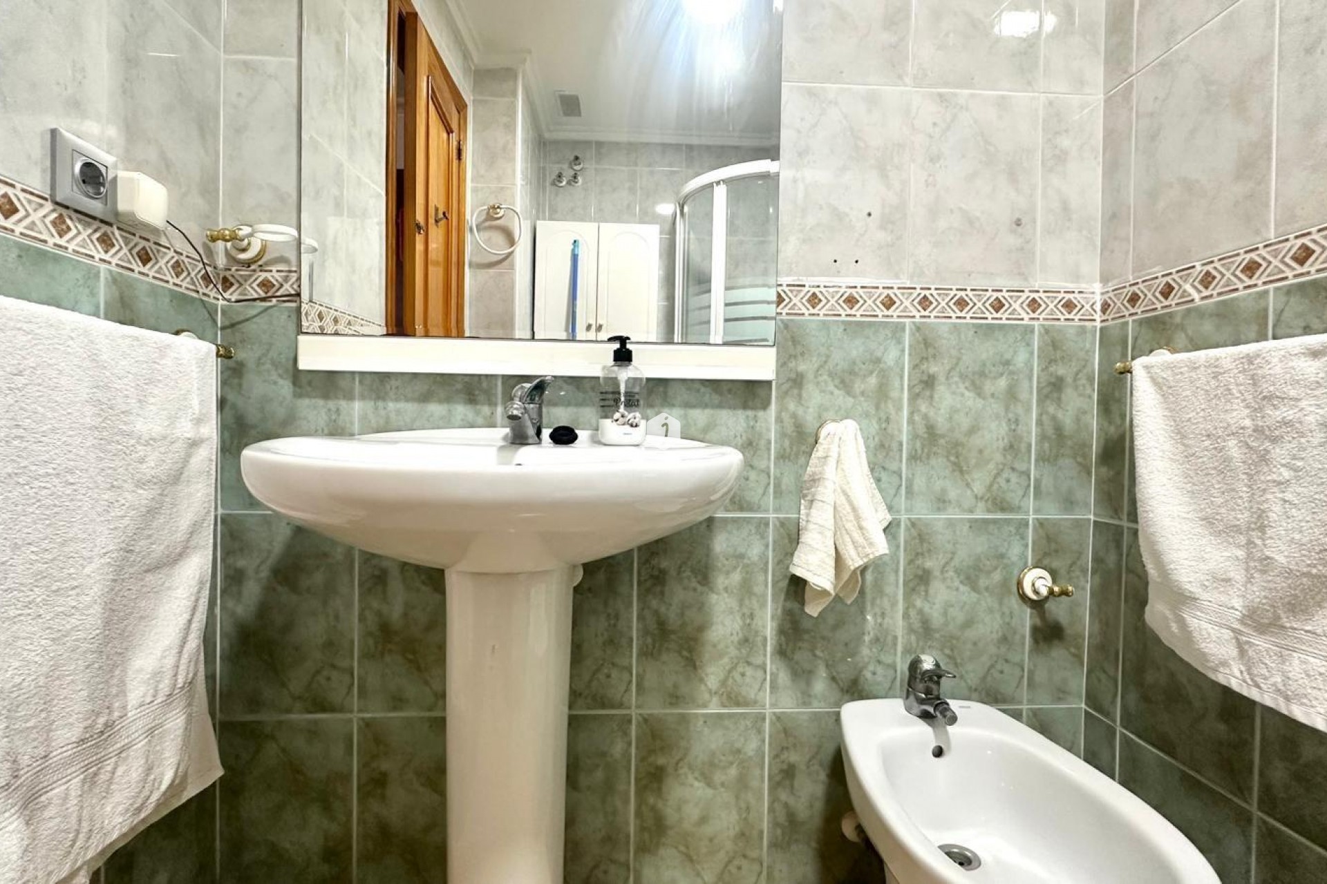 Z drugiej ręki - Mieszkanie w bloku -
Torrevieja - Acequion