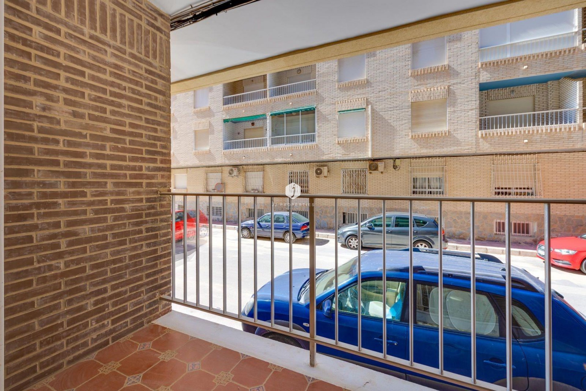 Z drugiej ręki - Mieszkanie w bloku -
Torrevieja - Acequion