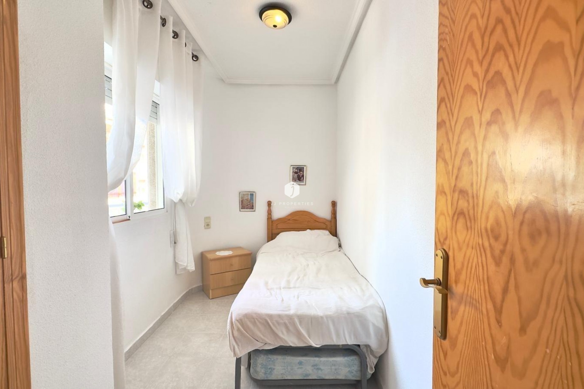 Z drugiej ręki - Mieszkanie w bloku -
Torrevieja - Acequion