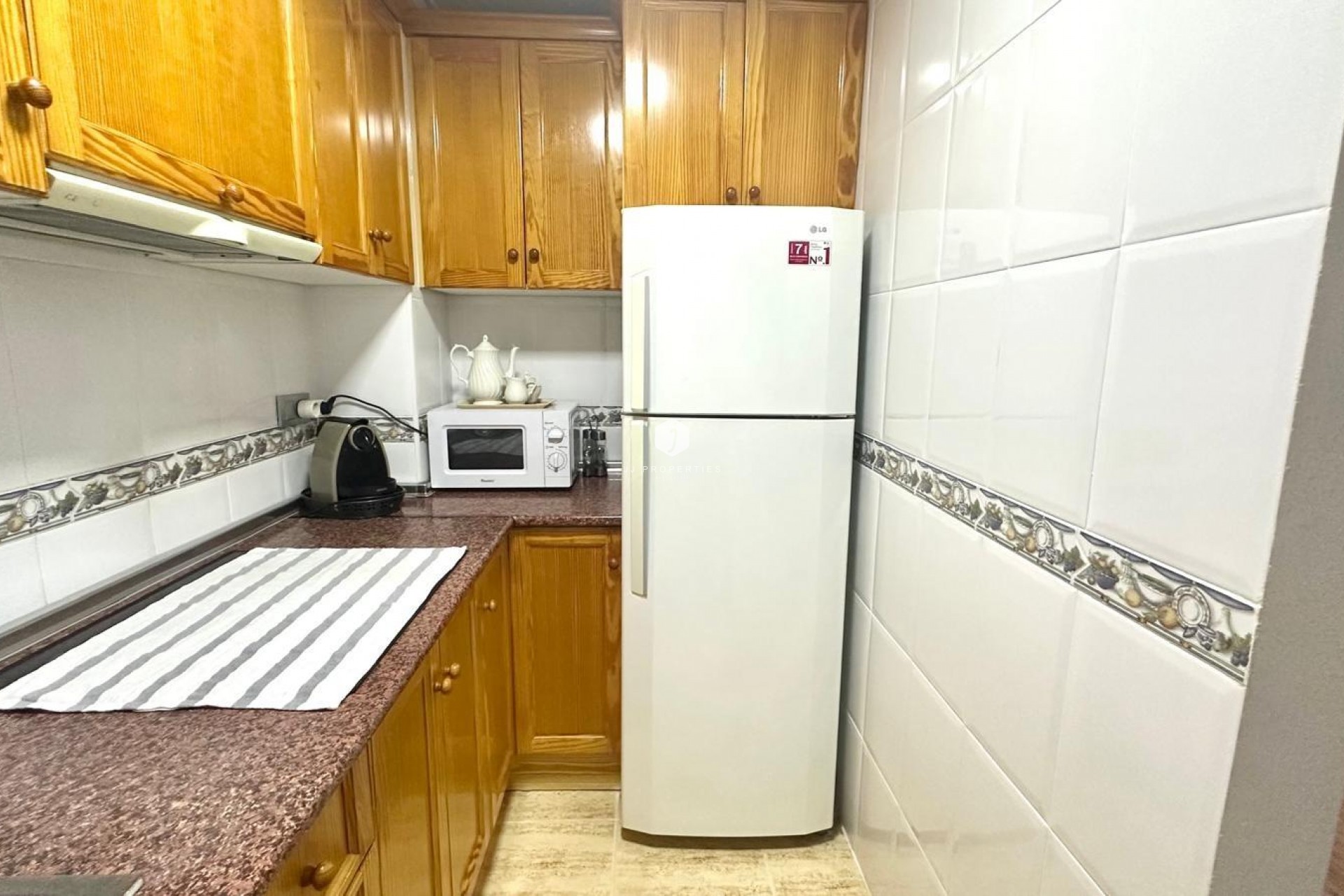 Z drugiej ręki - Mieszkanie w bloku -
Torrevieja - Acequion