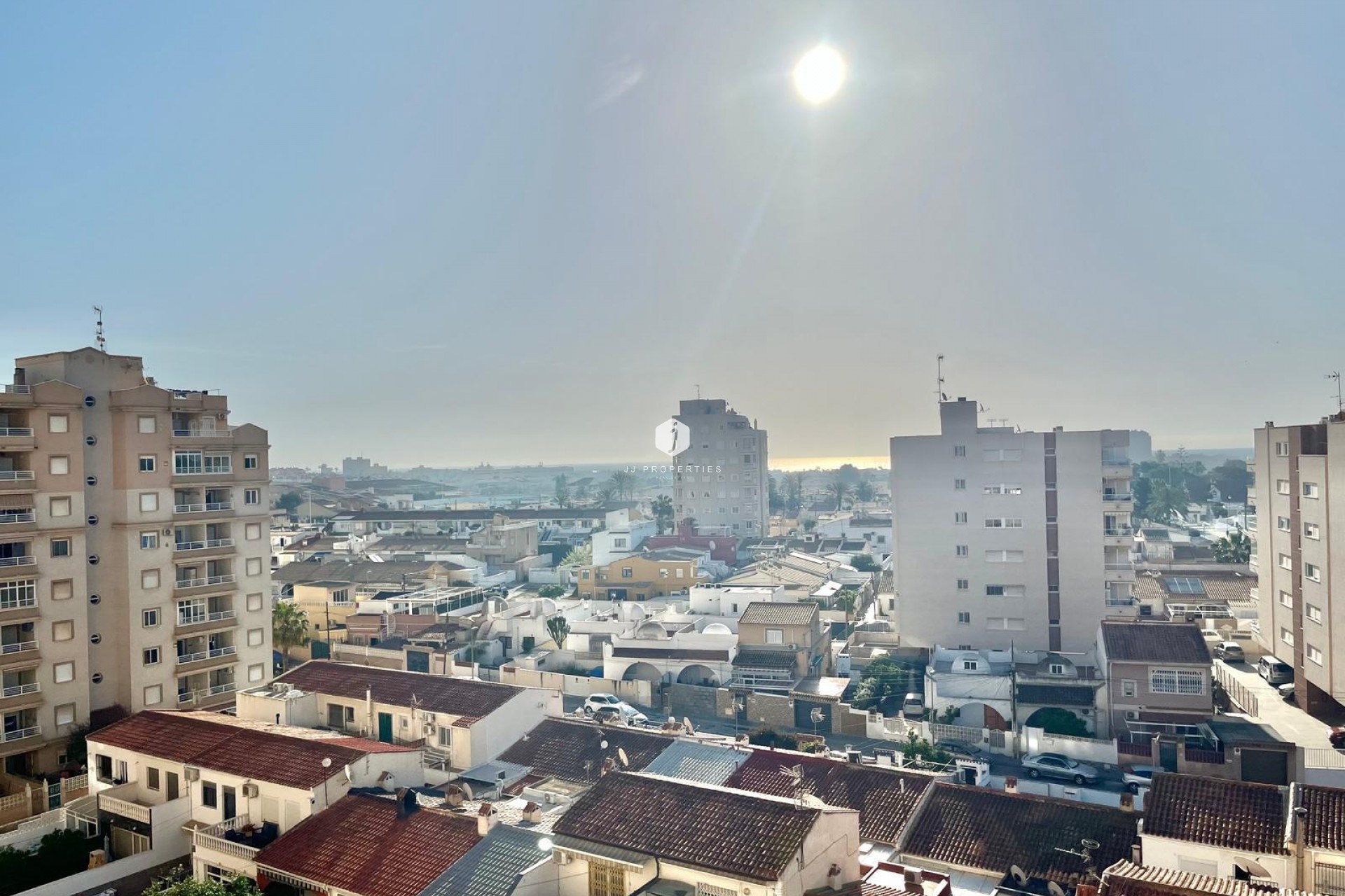 Z drugiej ręki - Mieszkanie w bloku -
Torrevieja - Calas blanca