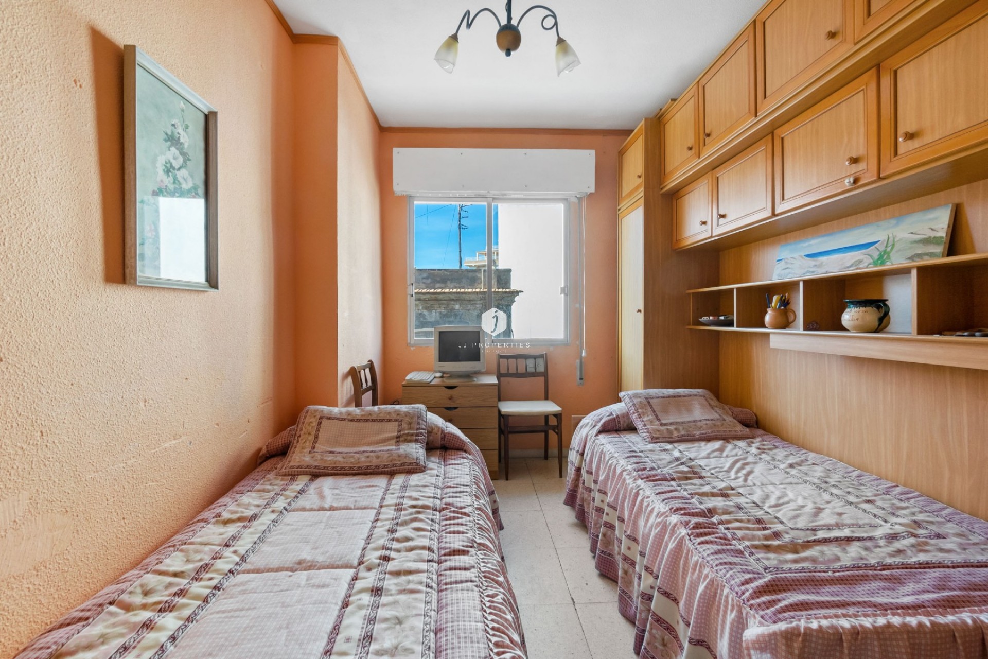 Z drugiej ręki - Mieszkanie w bloku -
Torrevieja - Centro