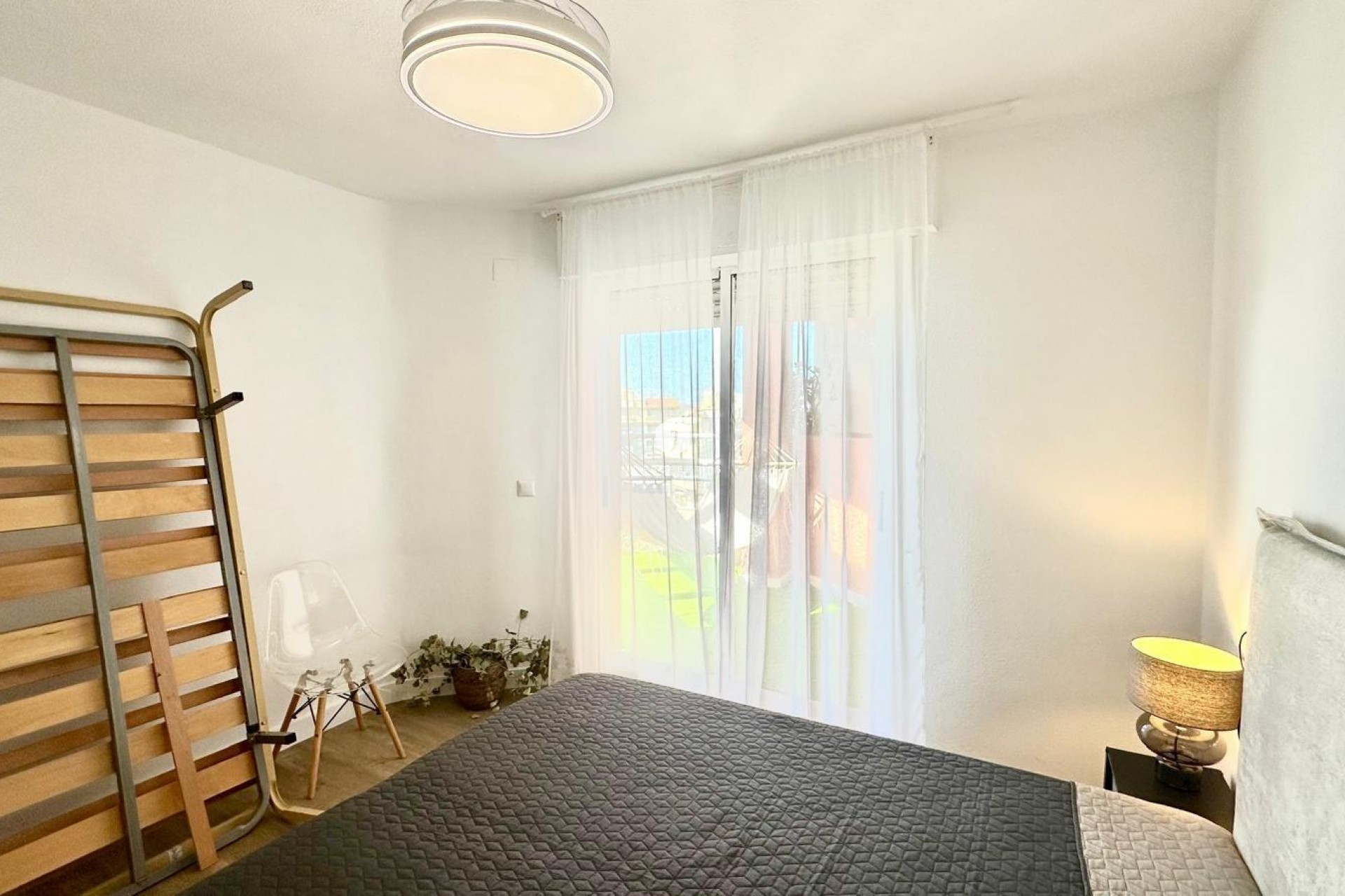 Z drugiej ręki - Mieszkanie w bloku -
Torrevieja - Centro