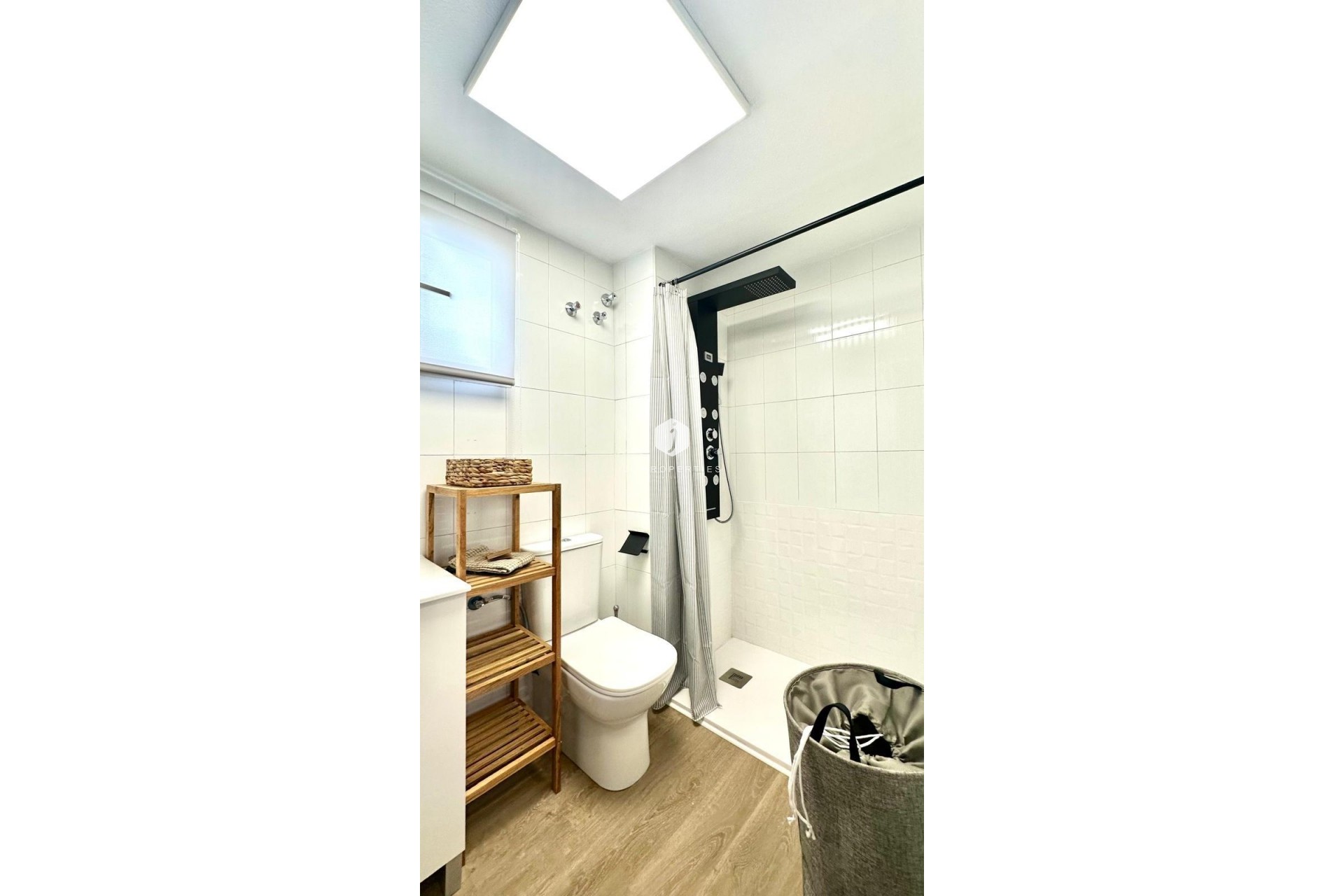 Z drugiej ręki - Mieszkanie w bloku -
Torrevieja - Centro