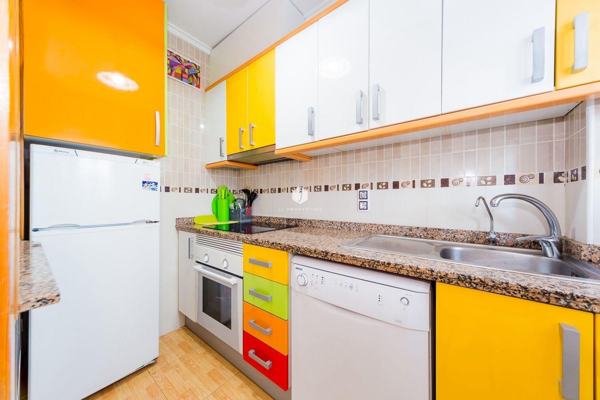 Z drugiej ręki - Mieszkanie w bloku -
Torrevieja - Centro