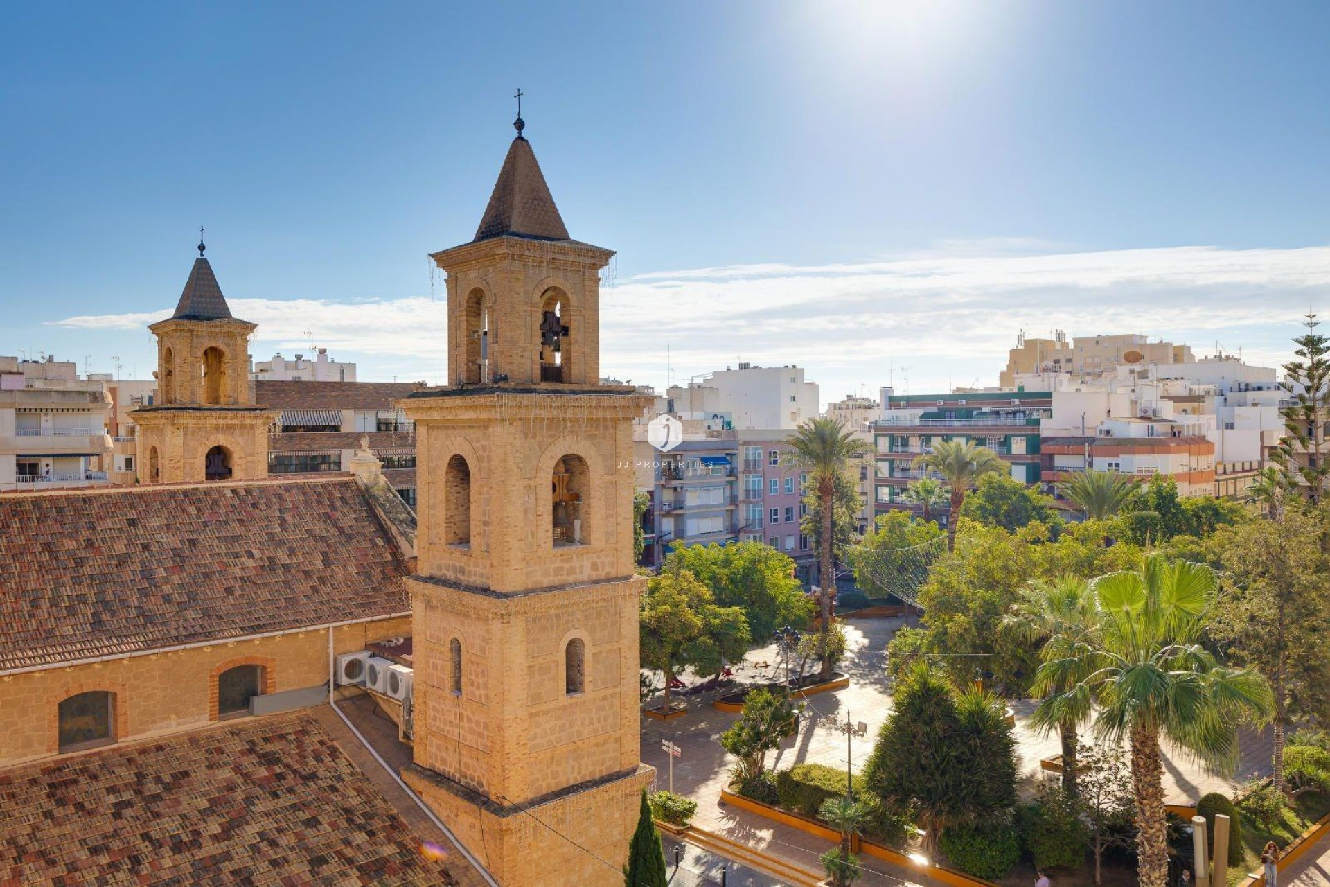 Z drugiej ręki - Mieszkanie w bloku -
Torrevieja - Centro