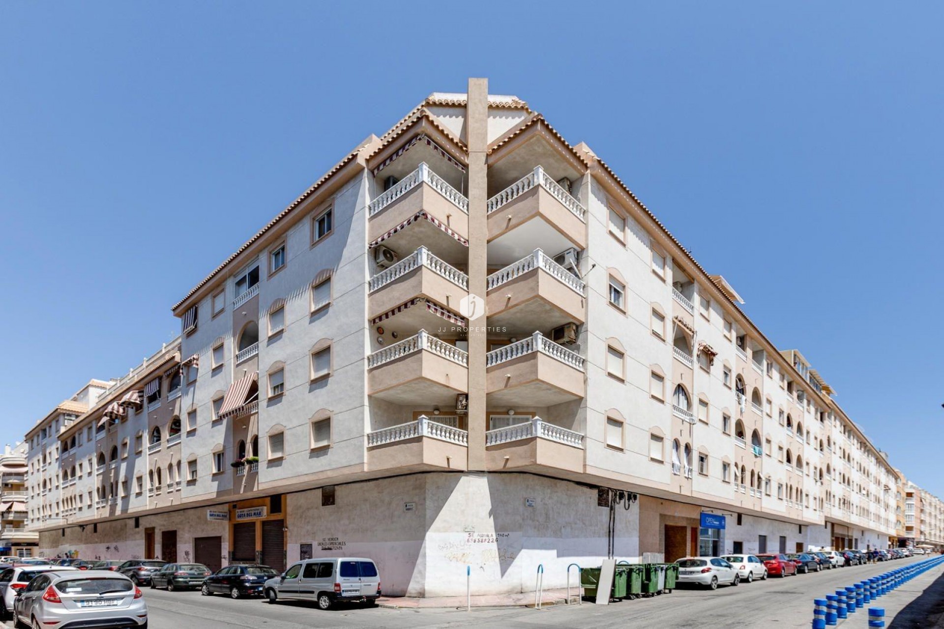 Z drugiej ręki - Mieszkanie w bloku -
Torrevieja - Centro