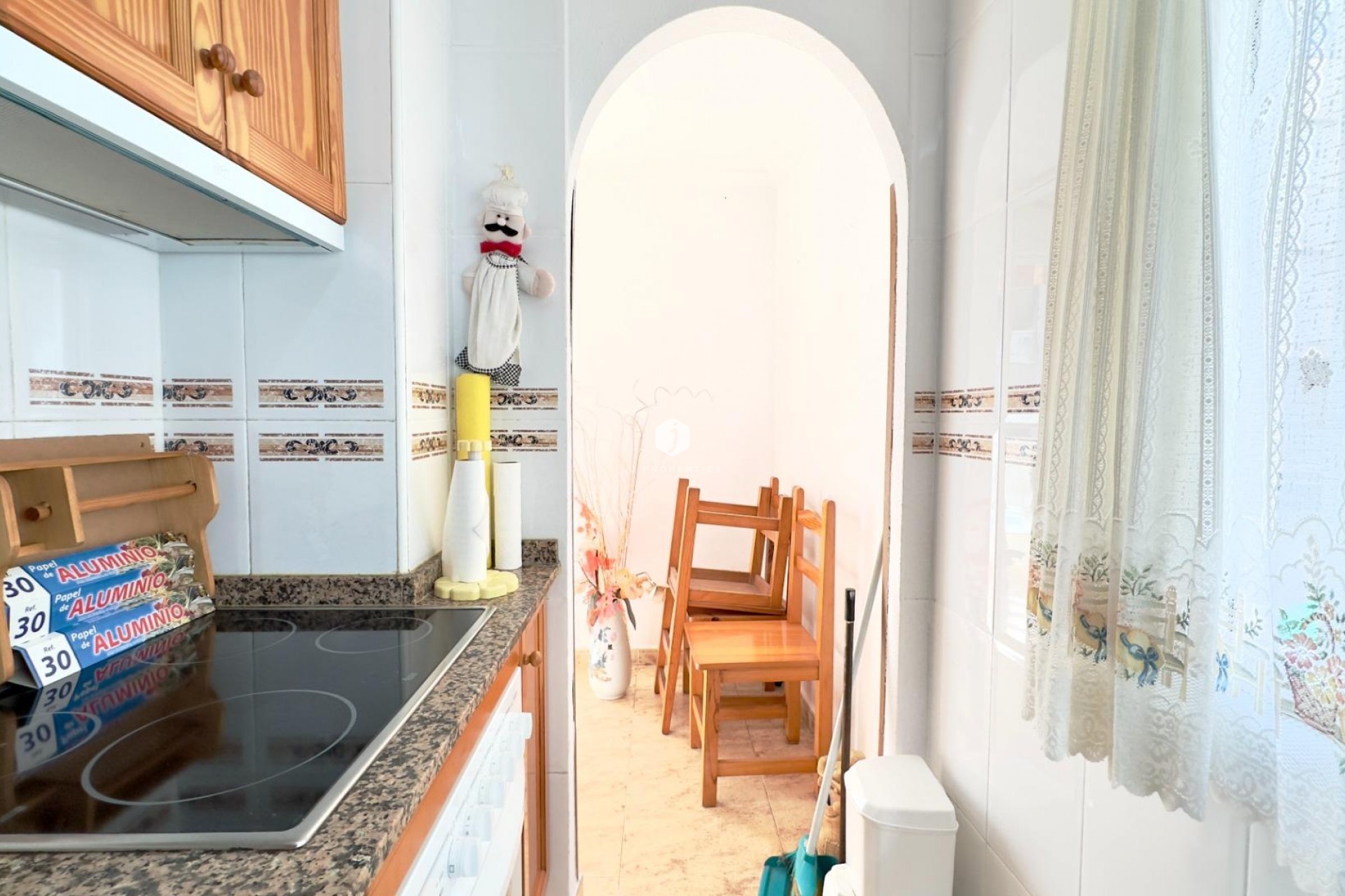 Z drugiej ręki - Mieszkanie w bloku -
Torrevieja - Centro