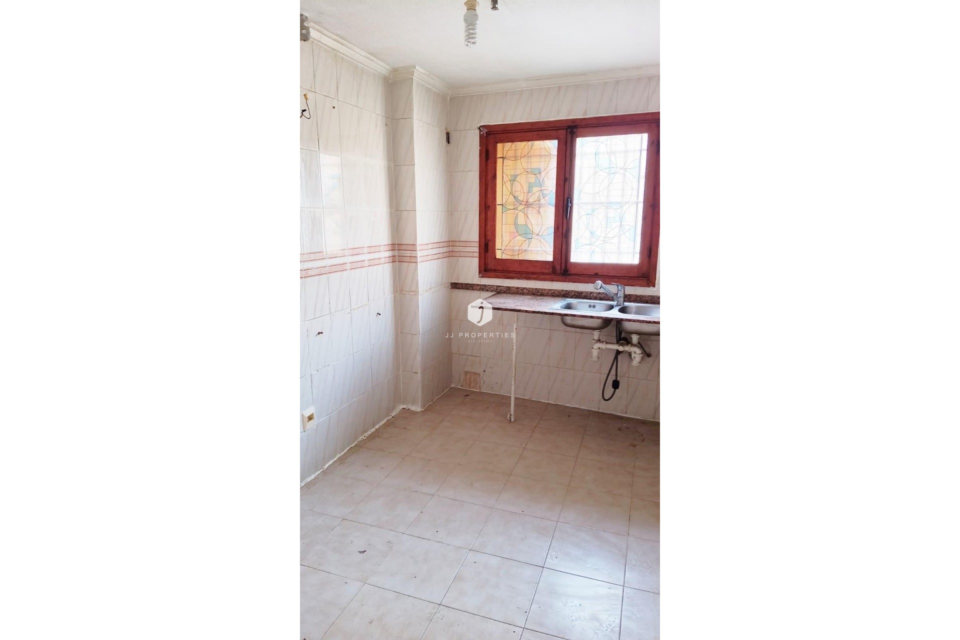 Z drugiej ręki - Mieszkanie w bloku -
Torrevieja - Centro