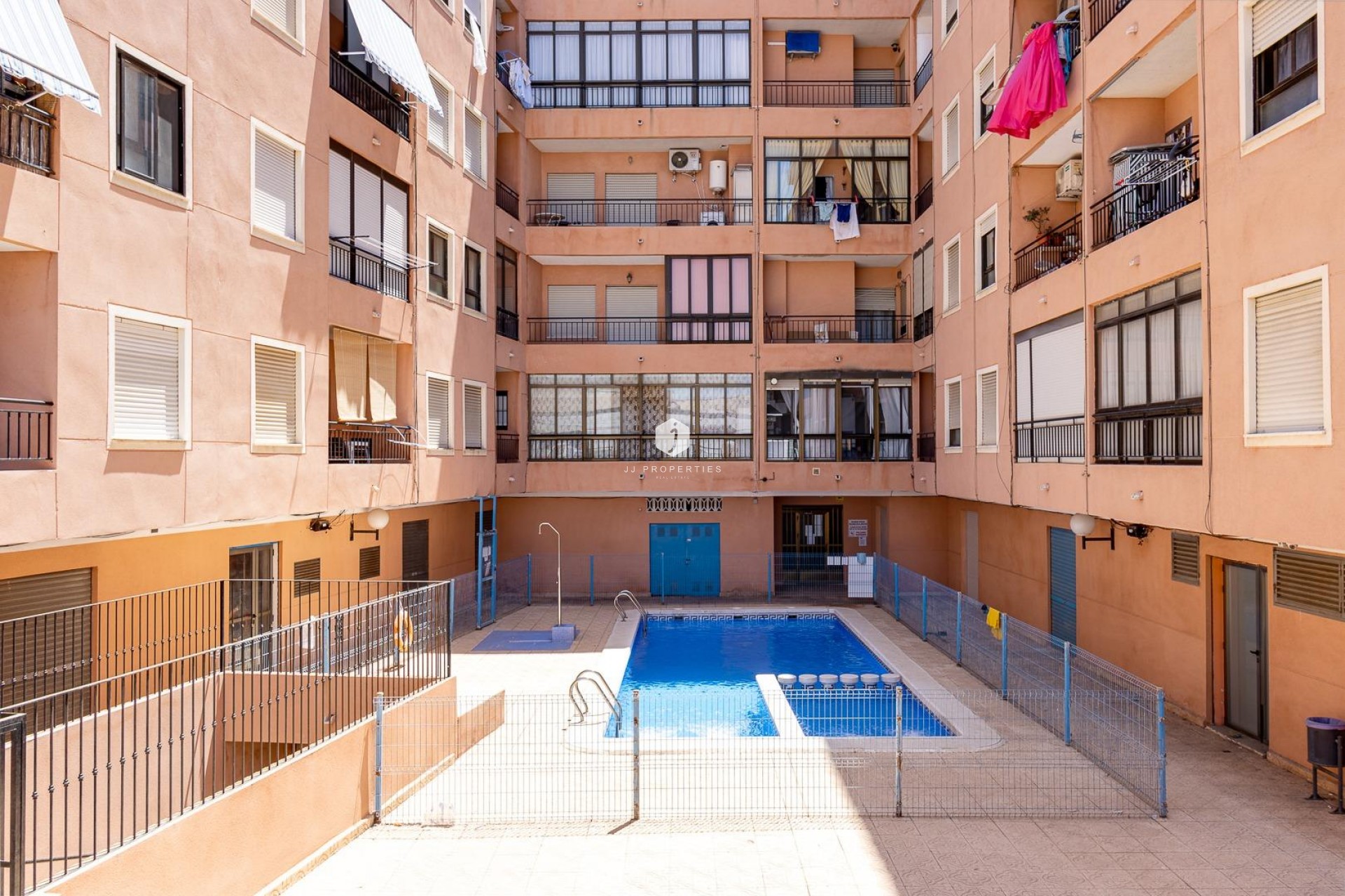 Z drugiej ręki - Mieszkanie w bloku -
Torrevieja - Centro