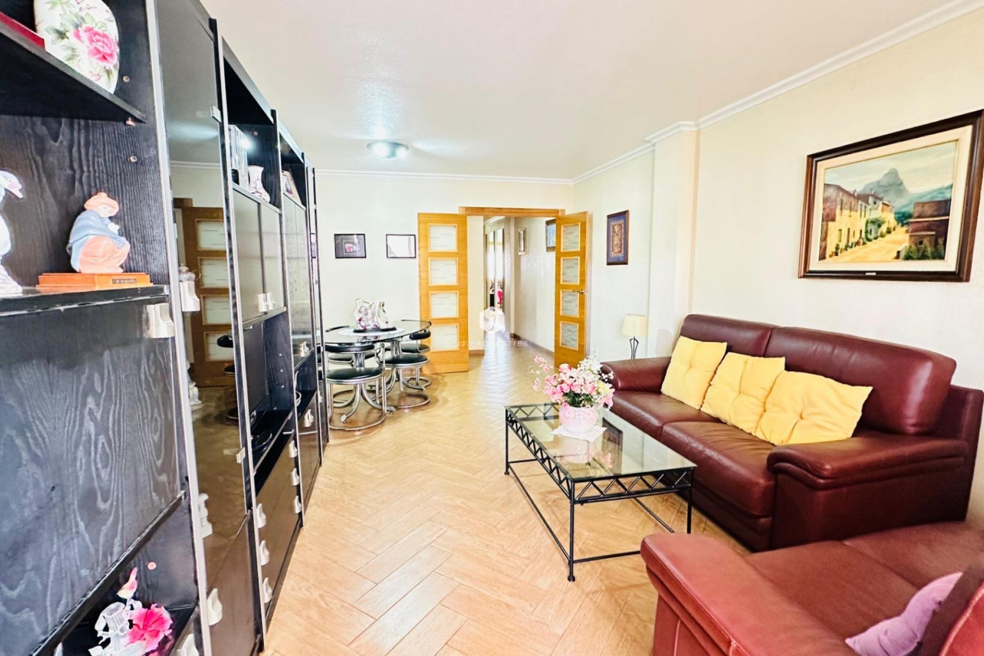 Z drugiej ręki - Mieszkanie w bloku -
Torrevieja - Centro