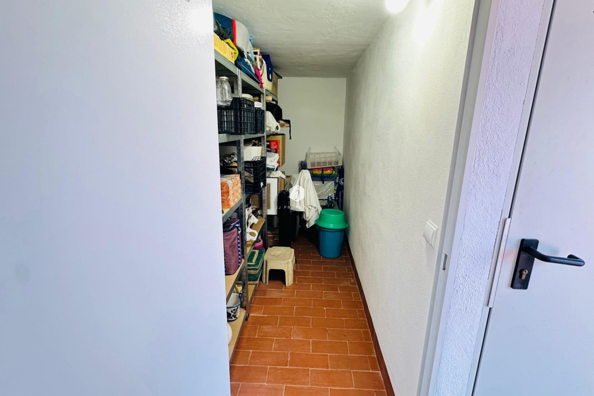 Z drugiej ręki - Mieszkanie w bloku -
Torrevieja - Centro