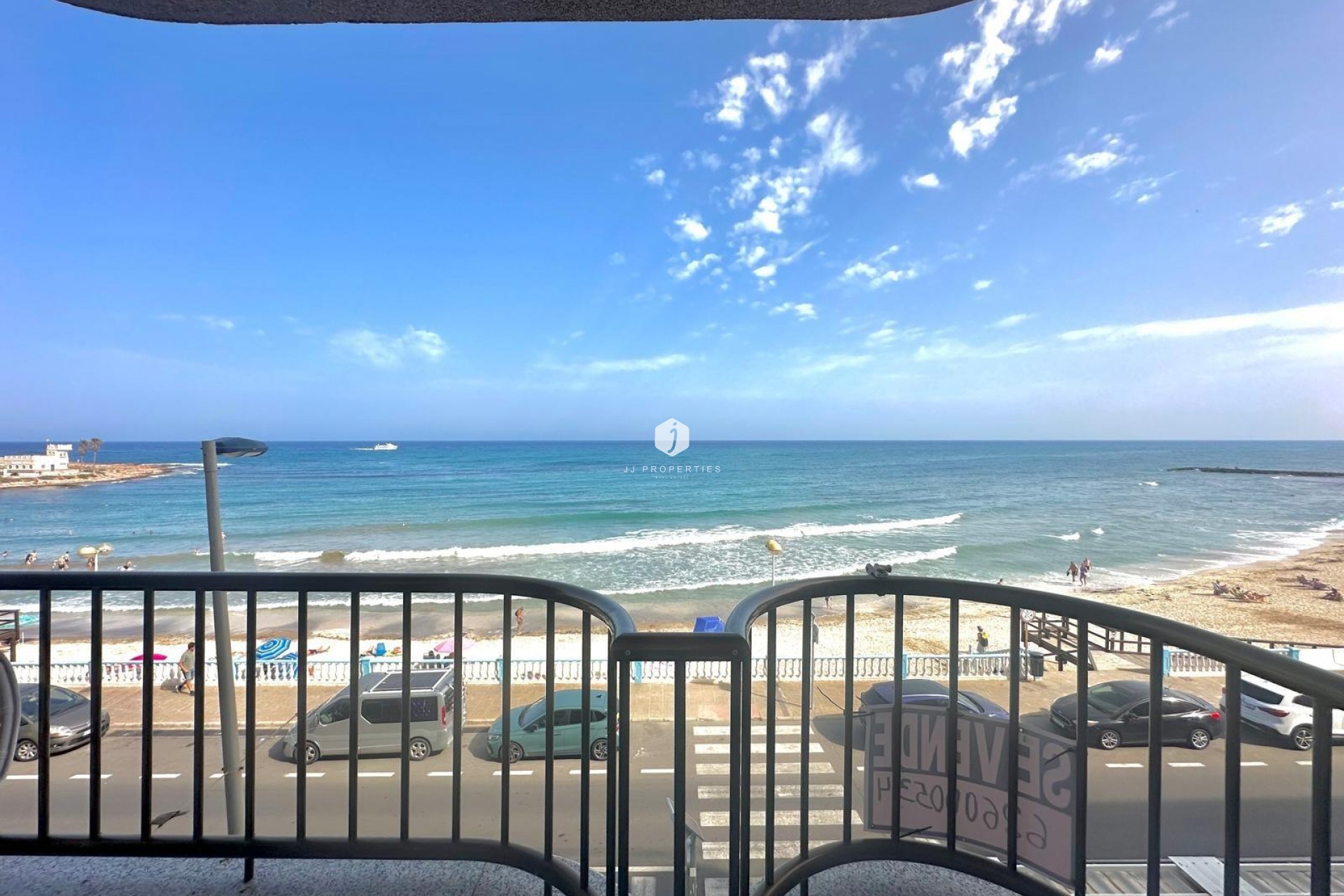 Z drugiej ręki - Mieszkanie w bloku -
Torrevieja - Centro