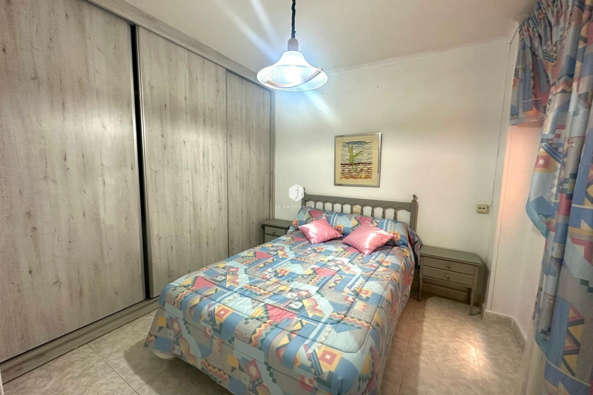 Z drugiej ręki - Mieszkanie w bloku -
Torrevieja - Centro