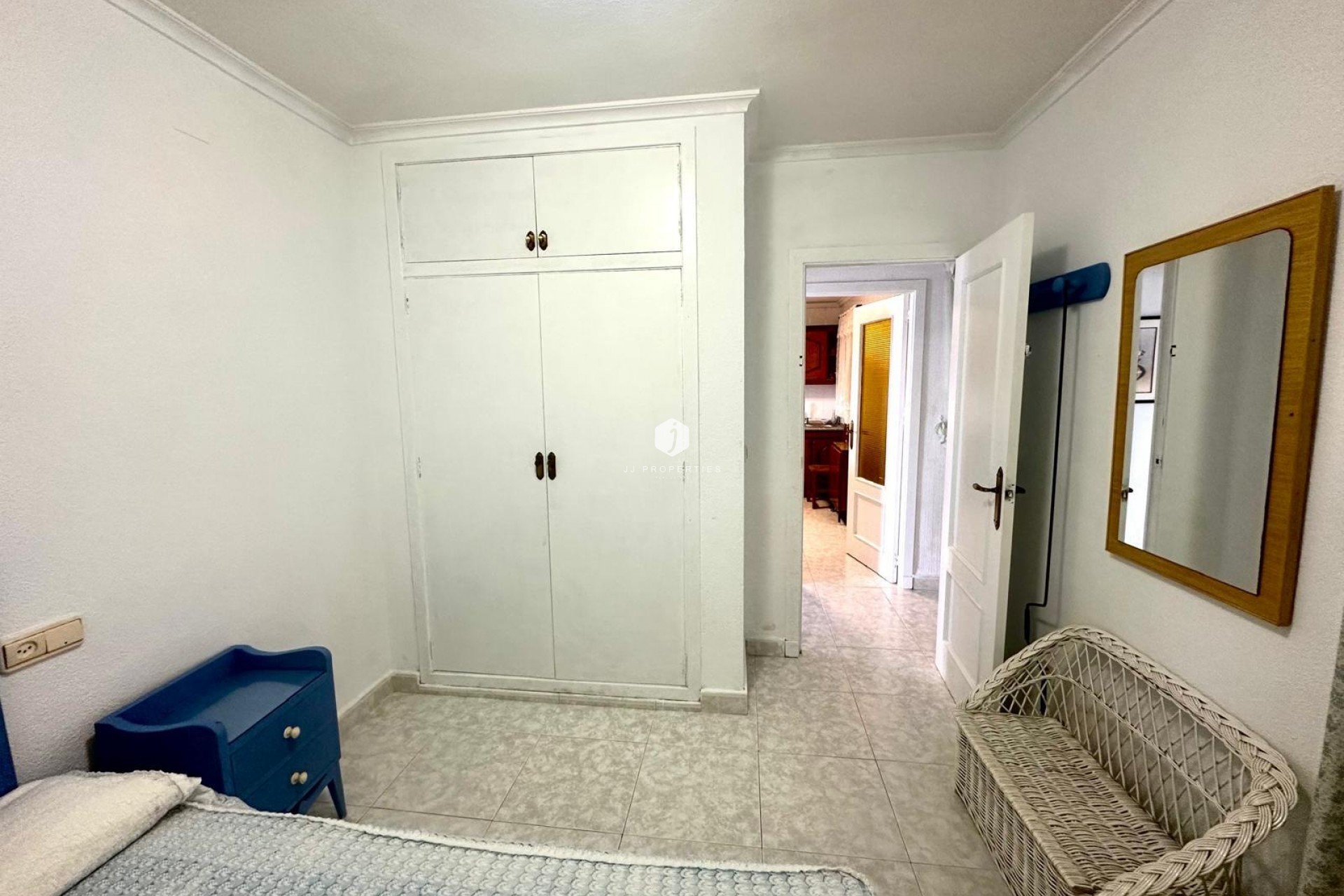 Z drugiej ręki - Mieszkanie w bloku -
Torrevieja - Centro