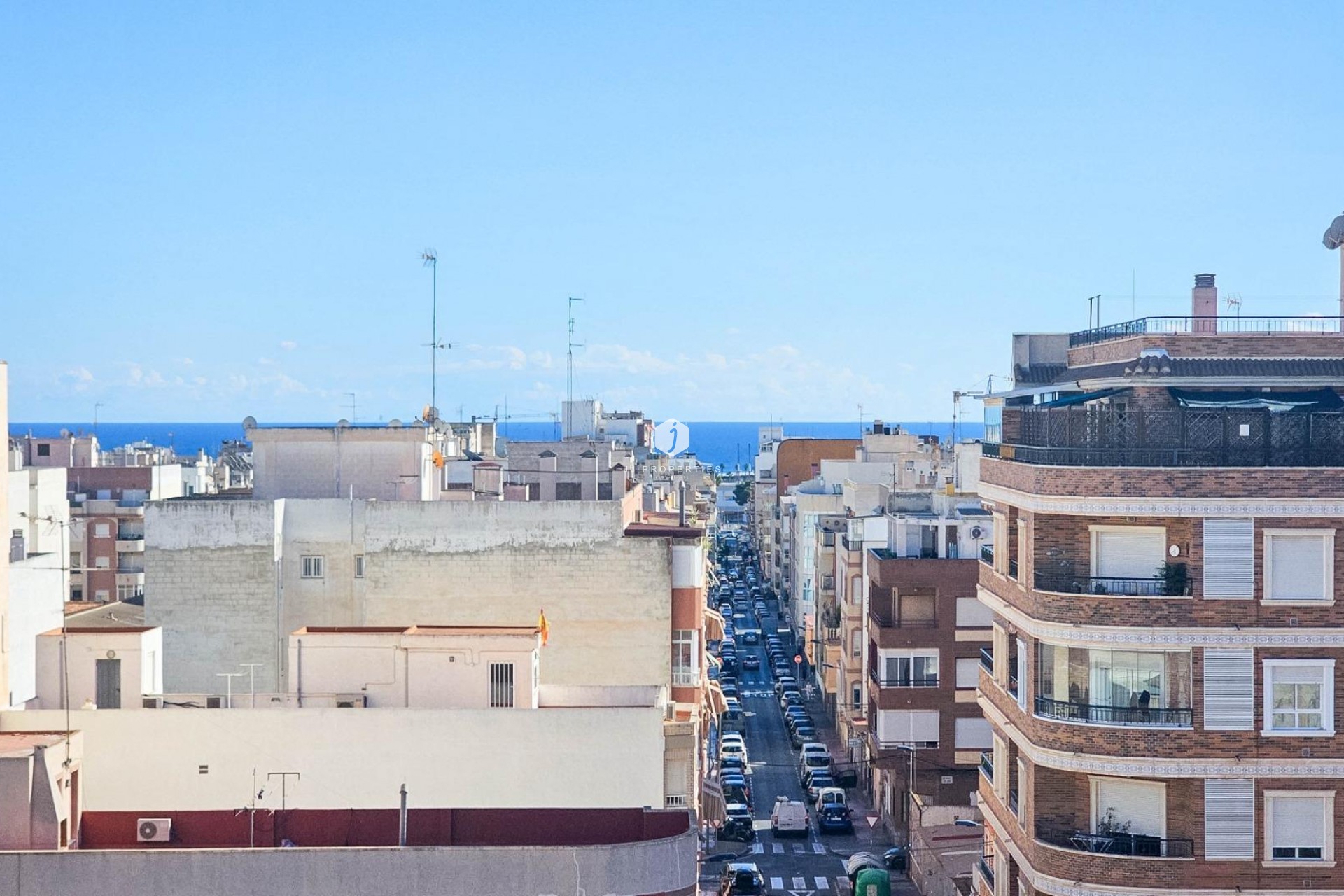 Z drugiej ręki - Mieszkanie w bloku -
Torrevieja - Centro