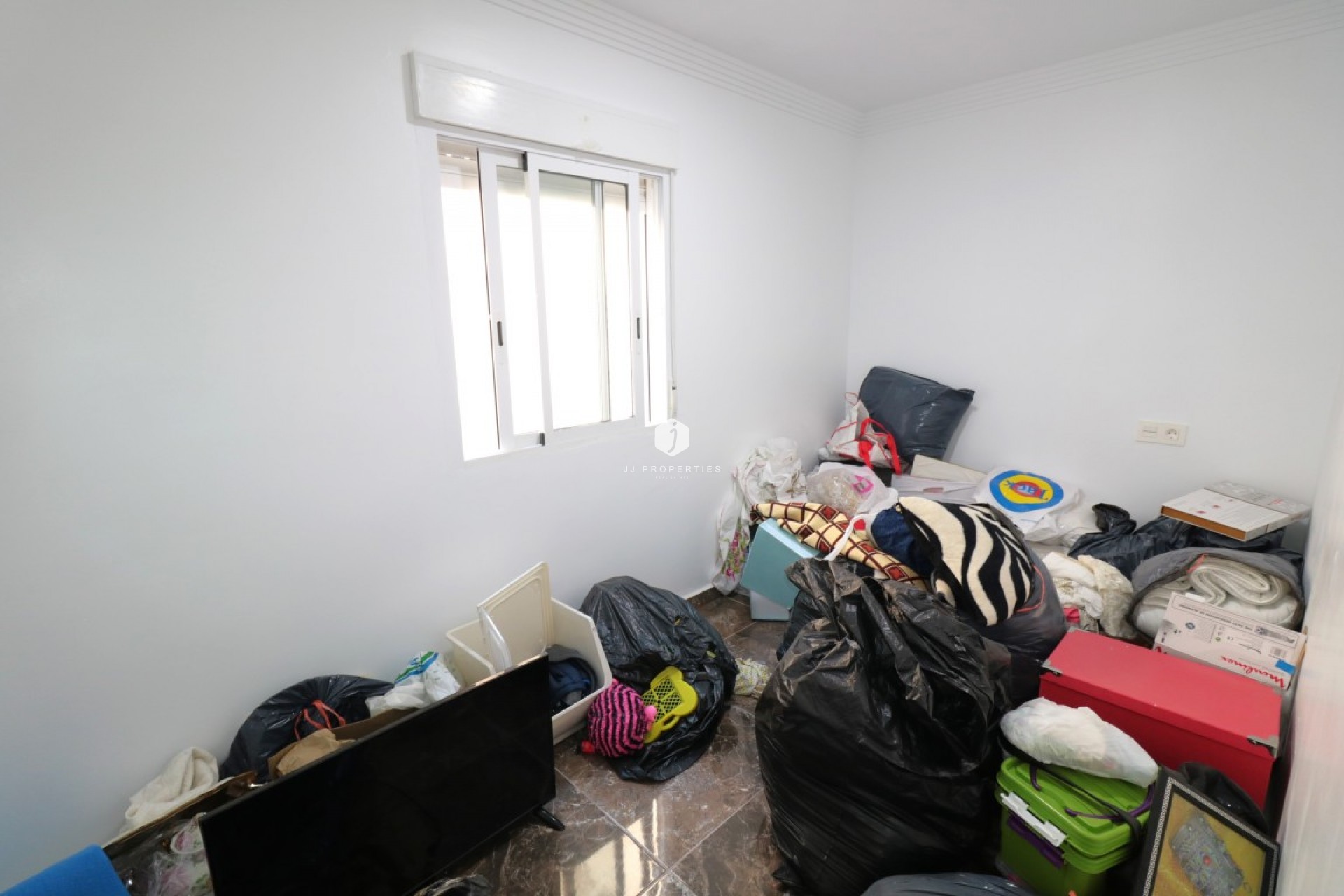 Z drugiej ręki - Mieszkanie w bloku -
Torrevieja - Costa Blanca