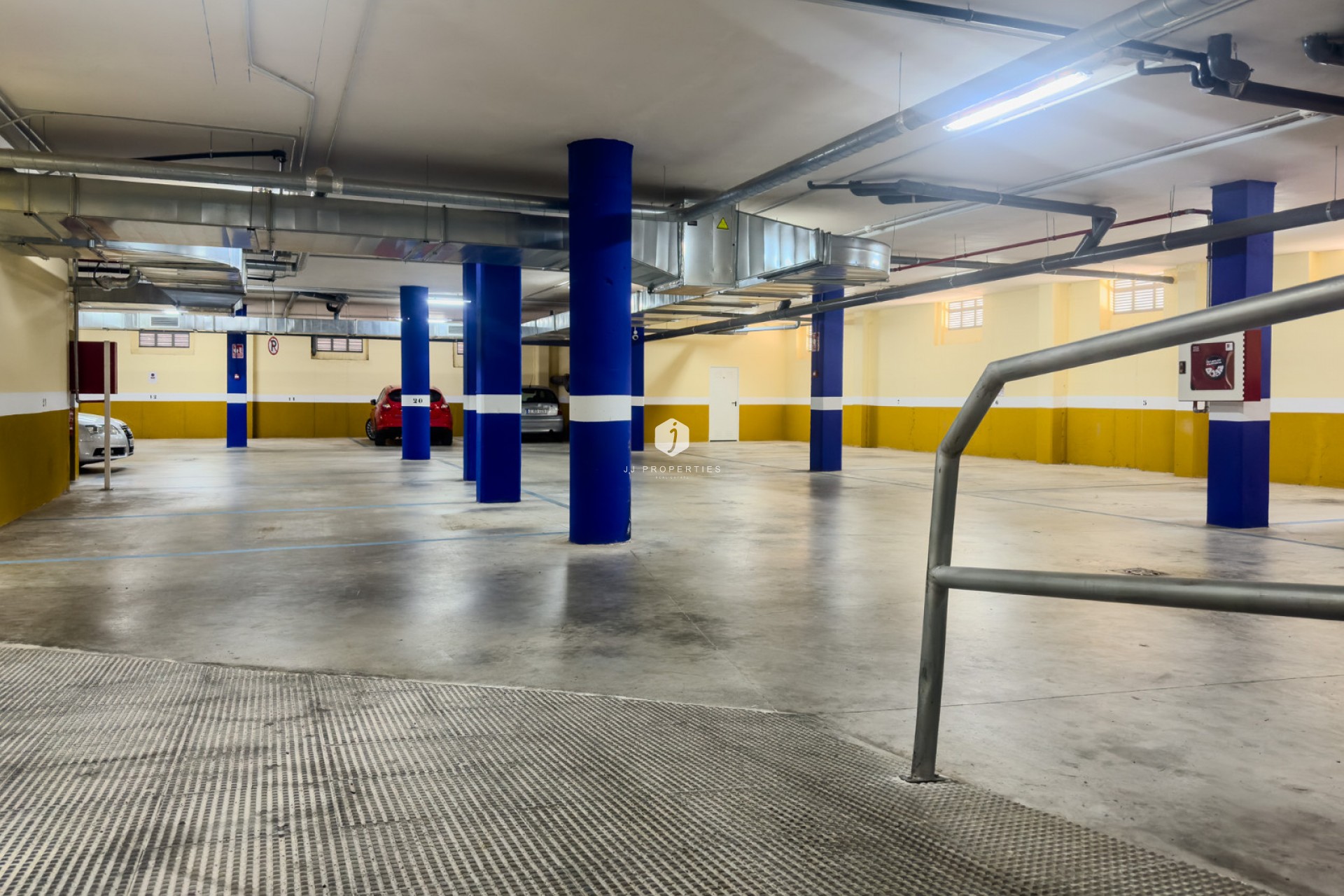 Z drugiej ręki - Mieszkanie w bloku -
Torrevieja - Costa Blanca