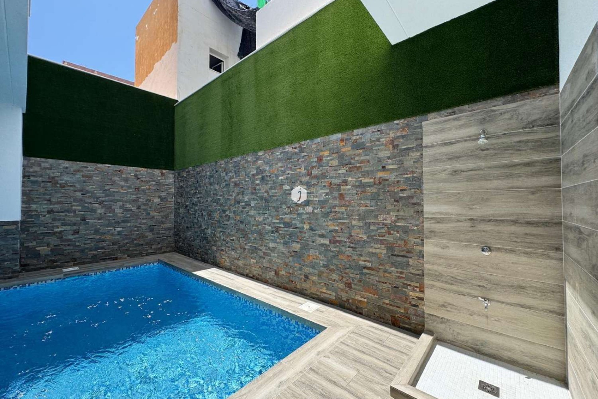 Z drugiej ręki - Mieszkanie w bloku -
Torrevieja - Costa Blanca