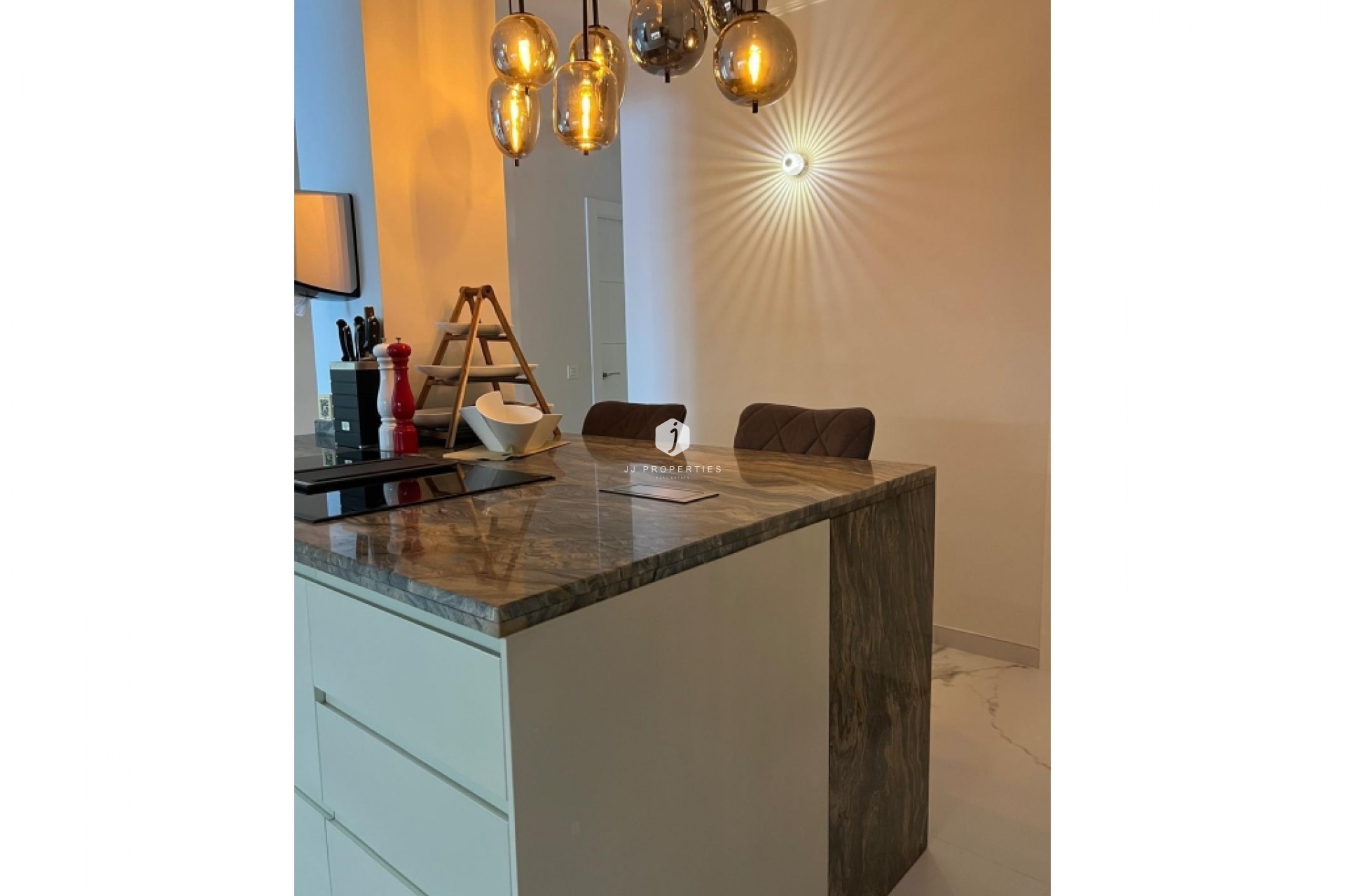 Z drugiej ręki - Mieszkanie w bloku -
Torrevieja - Costa Blanca