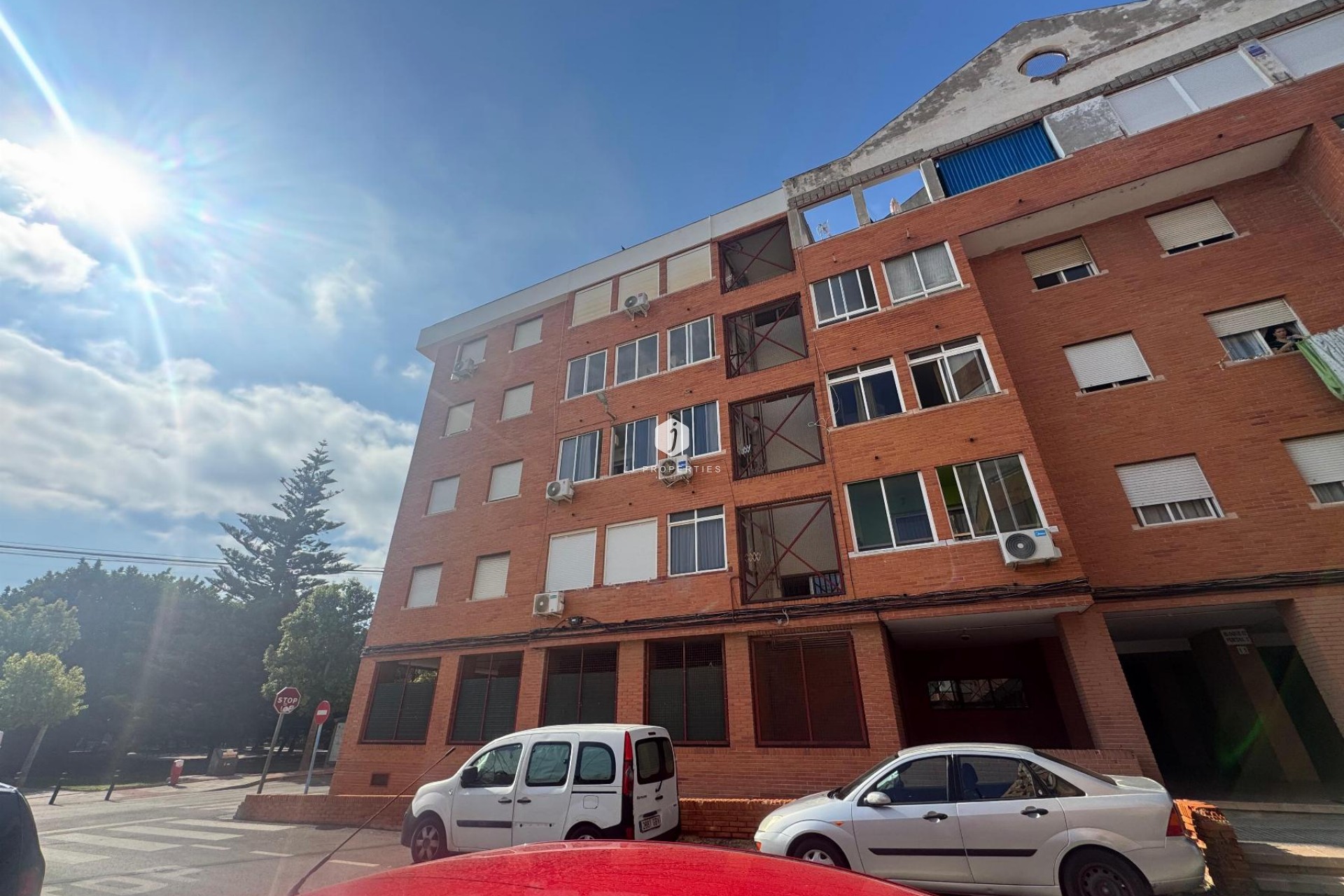 Z drugiej ręki - Mieszkanie w bloku -
Torrevieja - Costa Blanca