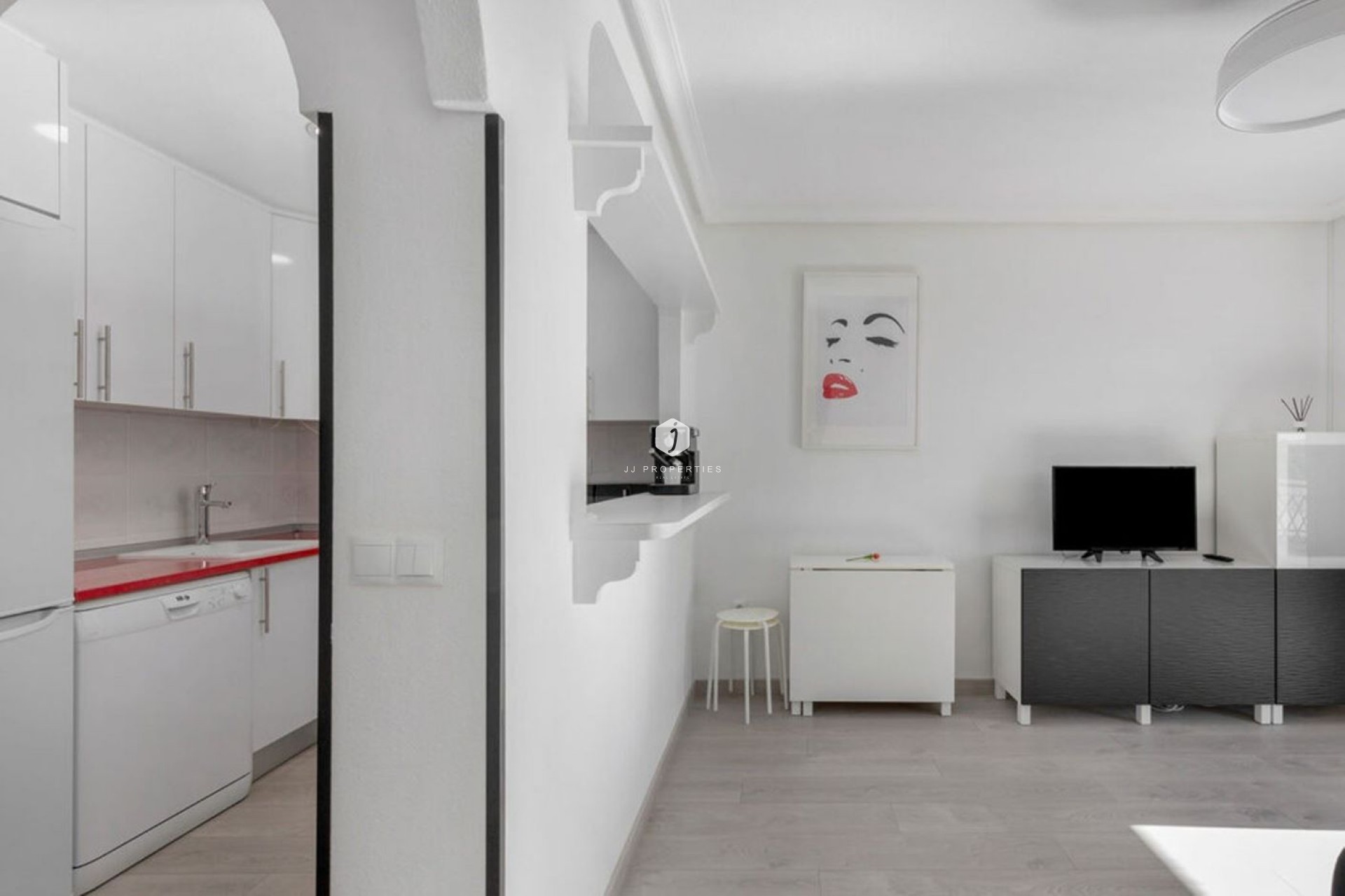 Z drugiej ręki - Mieszkanie w bloku -
Torrevieja - Costa Blanca