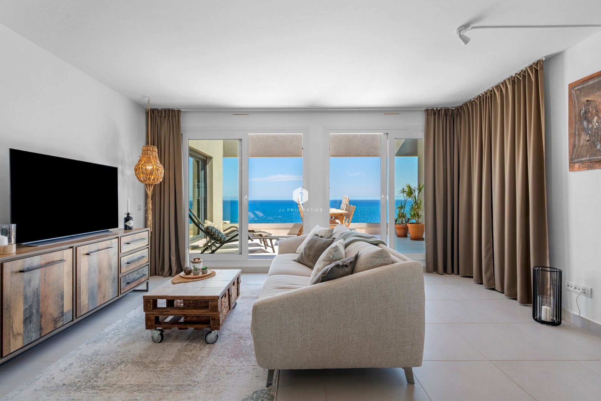 Z drugiej ręki - Mieszkanie w bloku -
Torrevieja - Costa Blanca