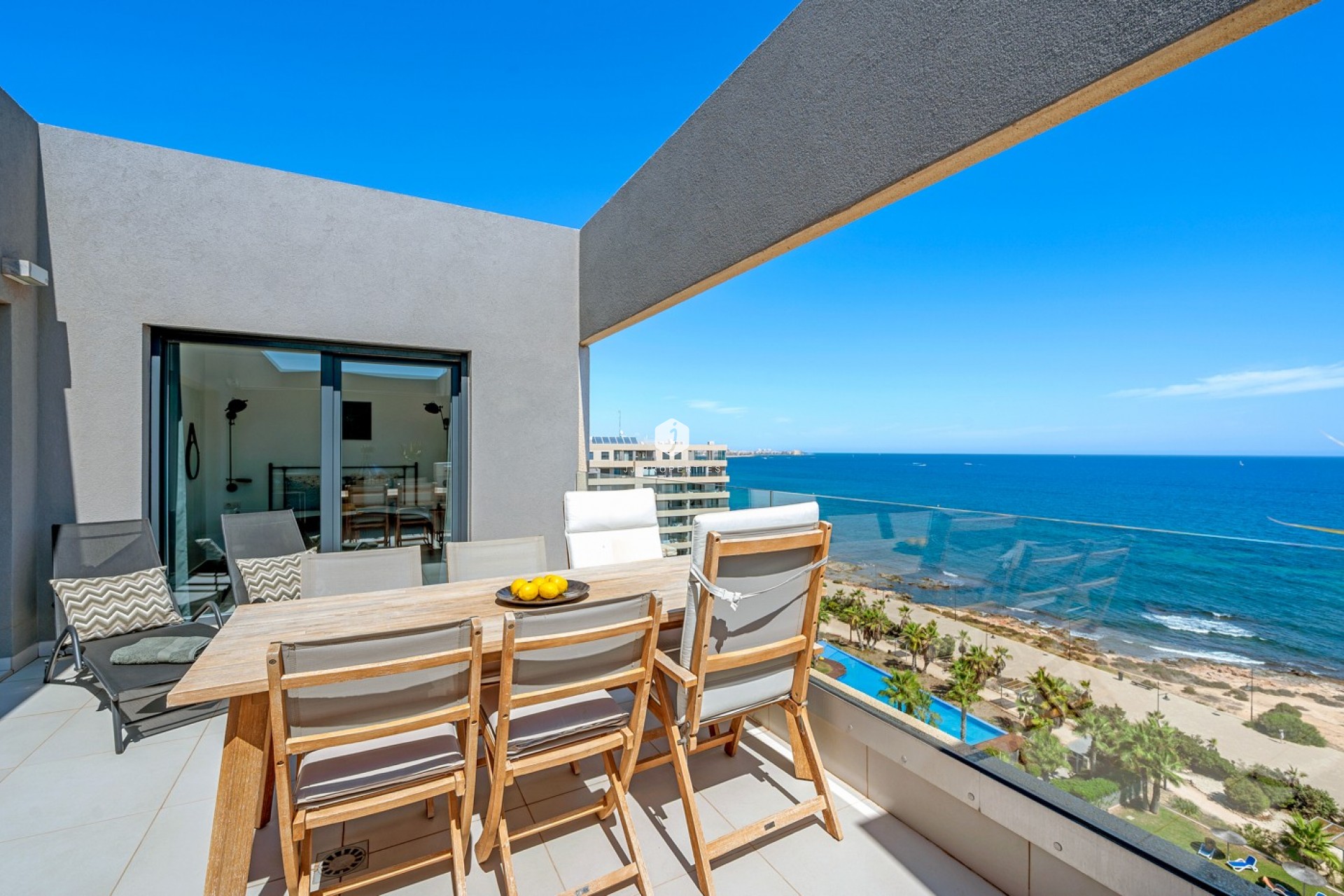 Z drugiej ręki - Mieszkanie w bloku -
Torrevieja - Costa Blanca