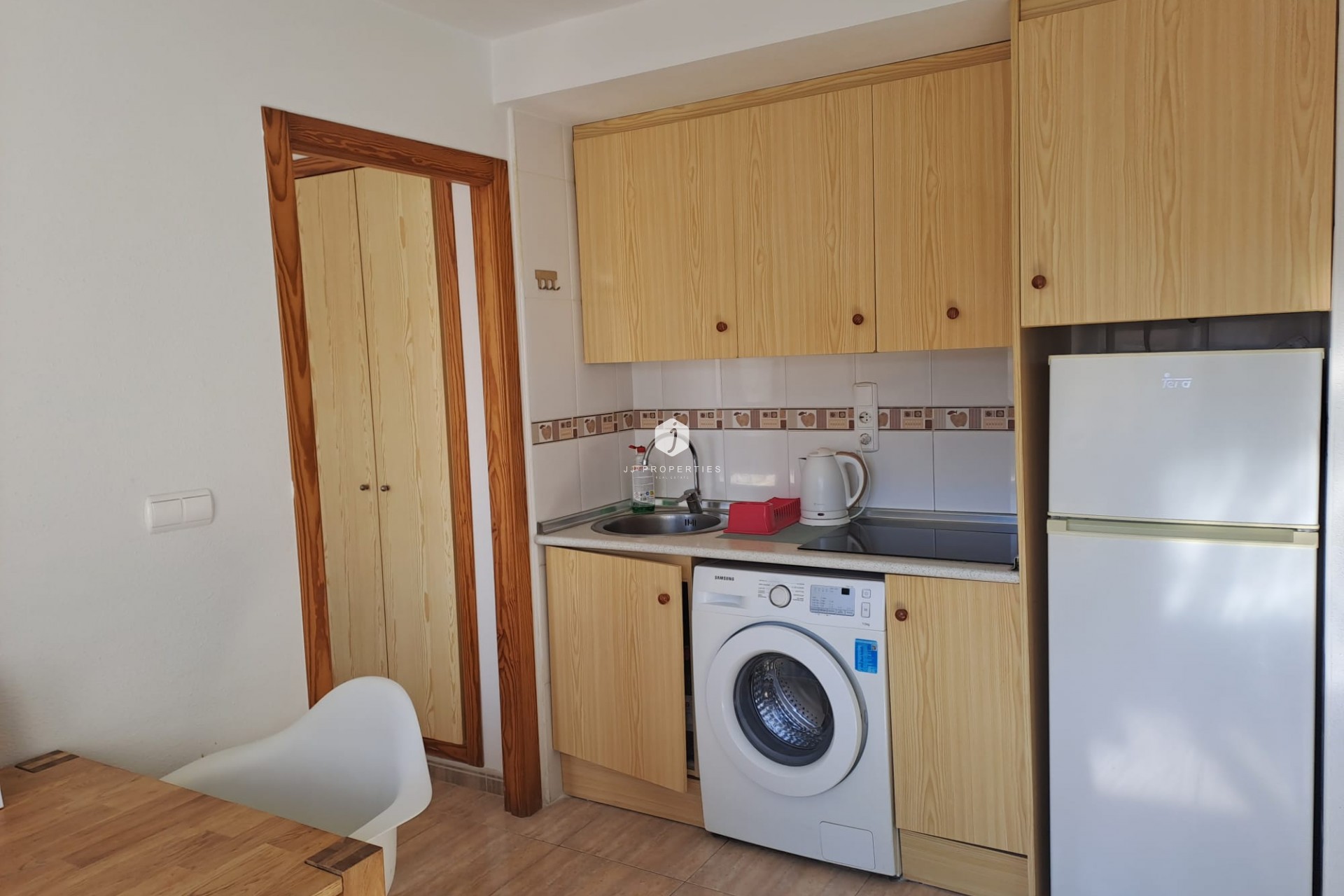 Z drugiej ręki - Mieszkanie w bloku -
Torrevieja - Costa Blanca