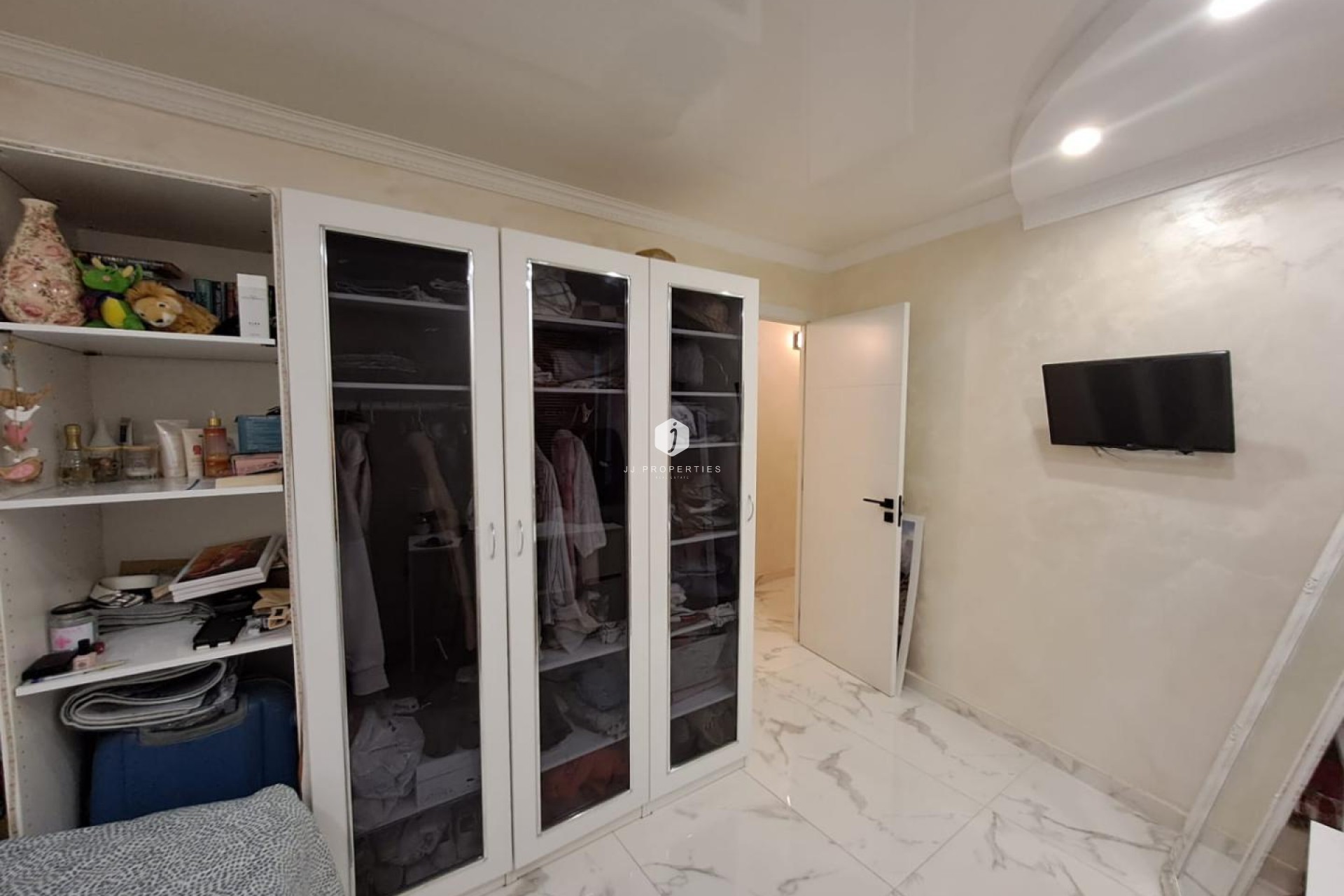 Z drugiej ręki - Mieszkanie w bloku -
Torrevieja - Costa Blanca