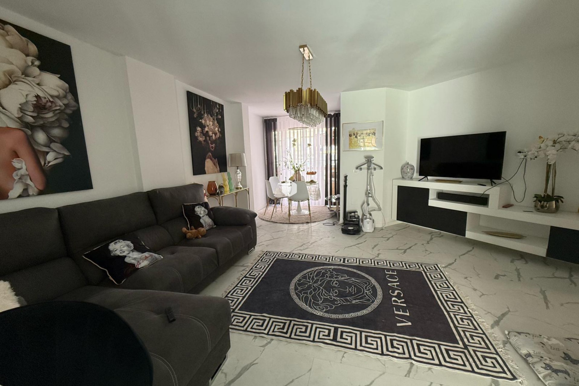 Z drugiej ręki - Mieszkanie w bloku -
Torrevieja - Costa Blanca