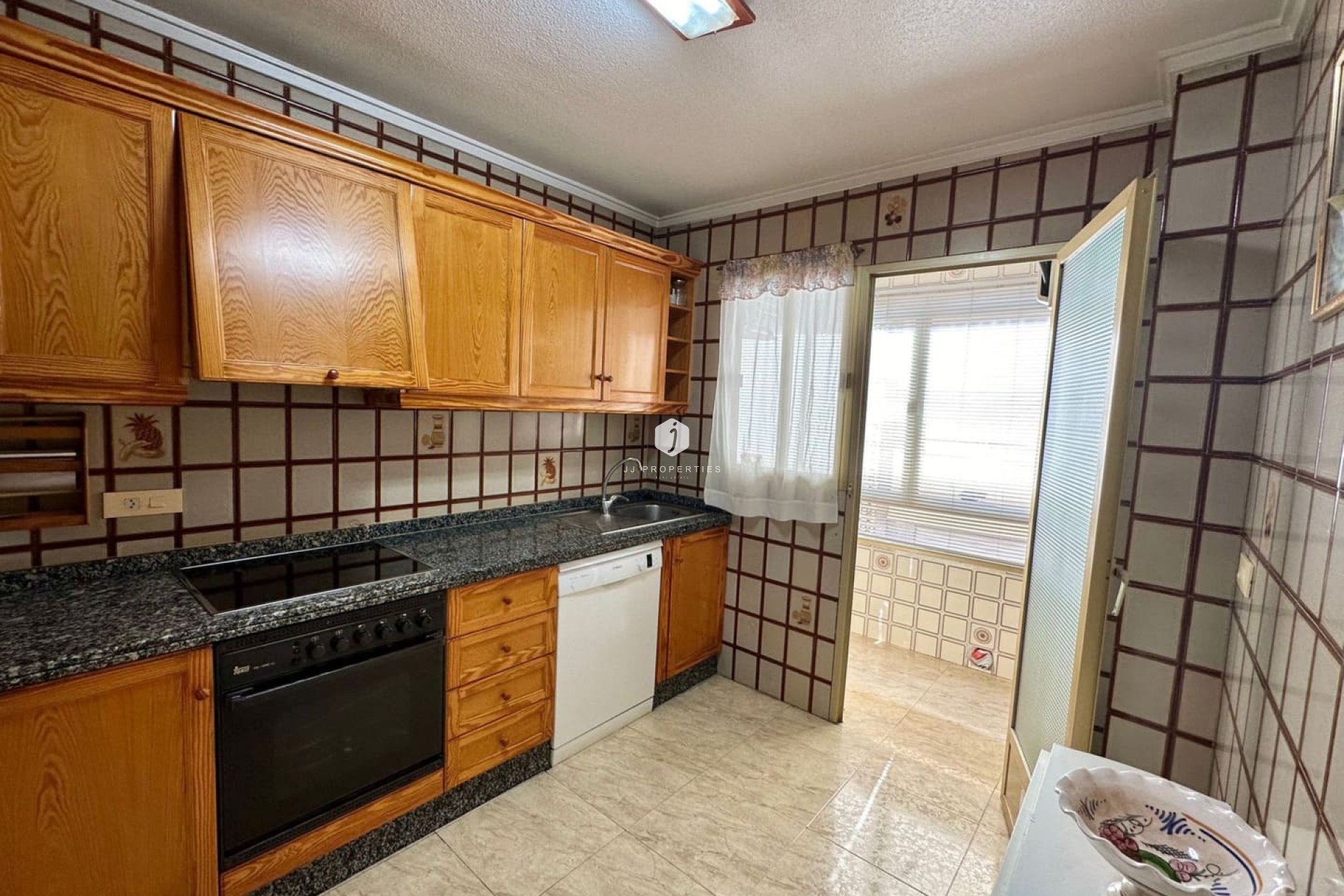 Z drugiej ręki - Mieszkanie w bloku -
Torrevieja - Costa Blanca