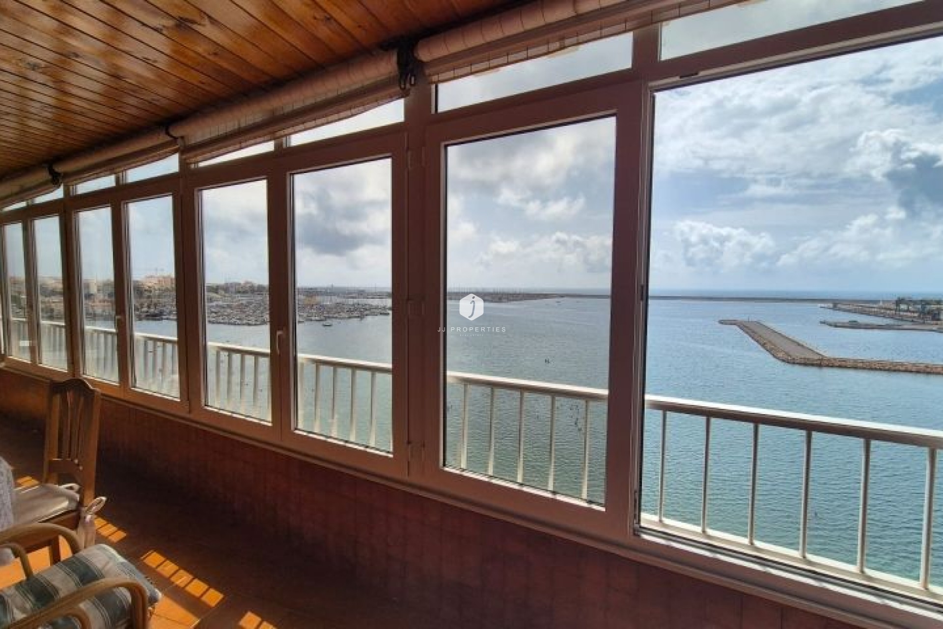 Z drugiej ręki - Mieszkanie w bloku -
Torrevieja - Costa Blanca