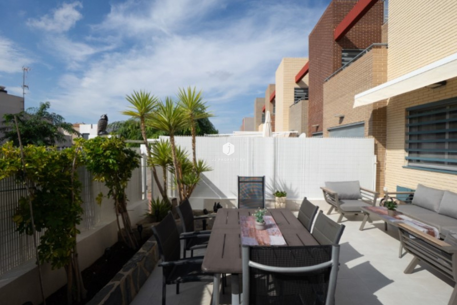 Z drugiej ręki - Mieszkanie w bloku -
Torrevieja - Costa Blanca