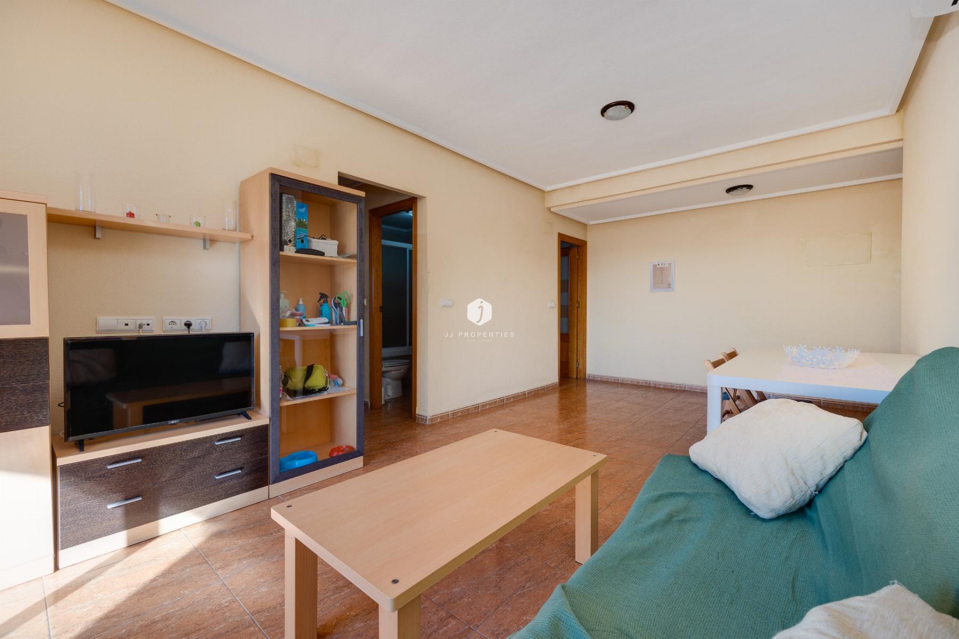 Z drugiej ręki - Mieszkanie w bloku -
Torrevieja - Costa Blanca