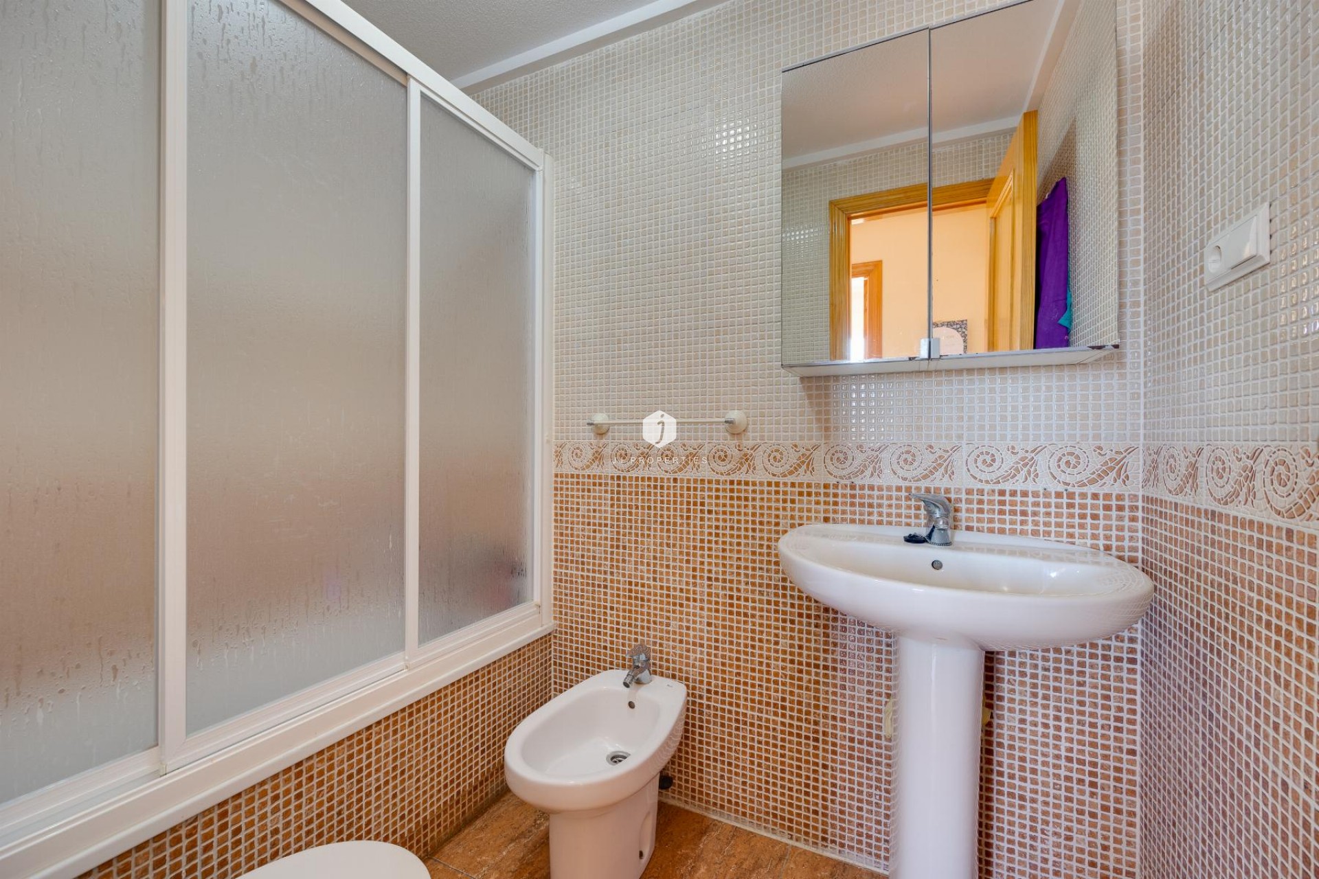 Z drugiej ręki - Mieszkanie w bloku -
Torrevieja - Costa Blanca