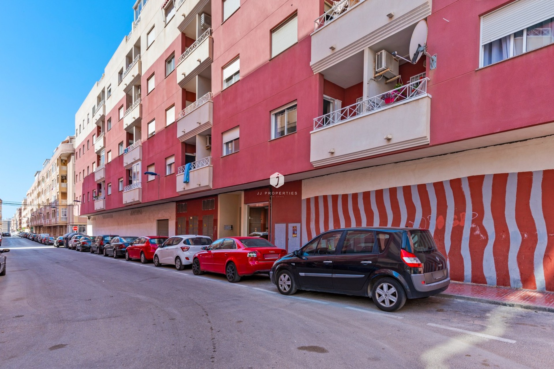 Z drugiej ręki - Mieszkanie w bloku -
Torrevieja - Costa Blanca