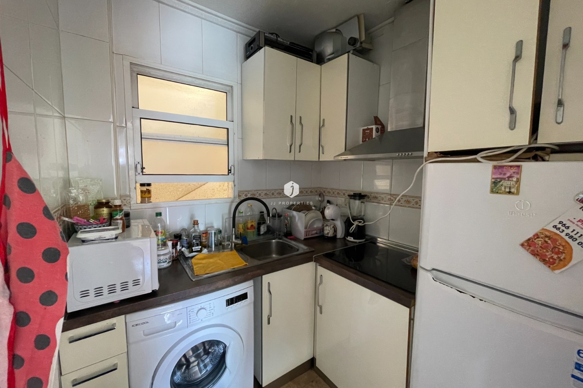 Z drugiej ręki - Mieszkanie w bloku -
Torrevieja - Costa Blanca