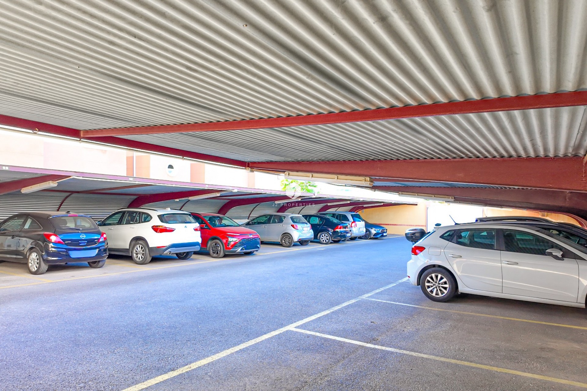 Z drugiej ręki - Mieszkanie w bloku -
Torrevieja - Costa Blanca