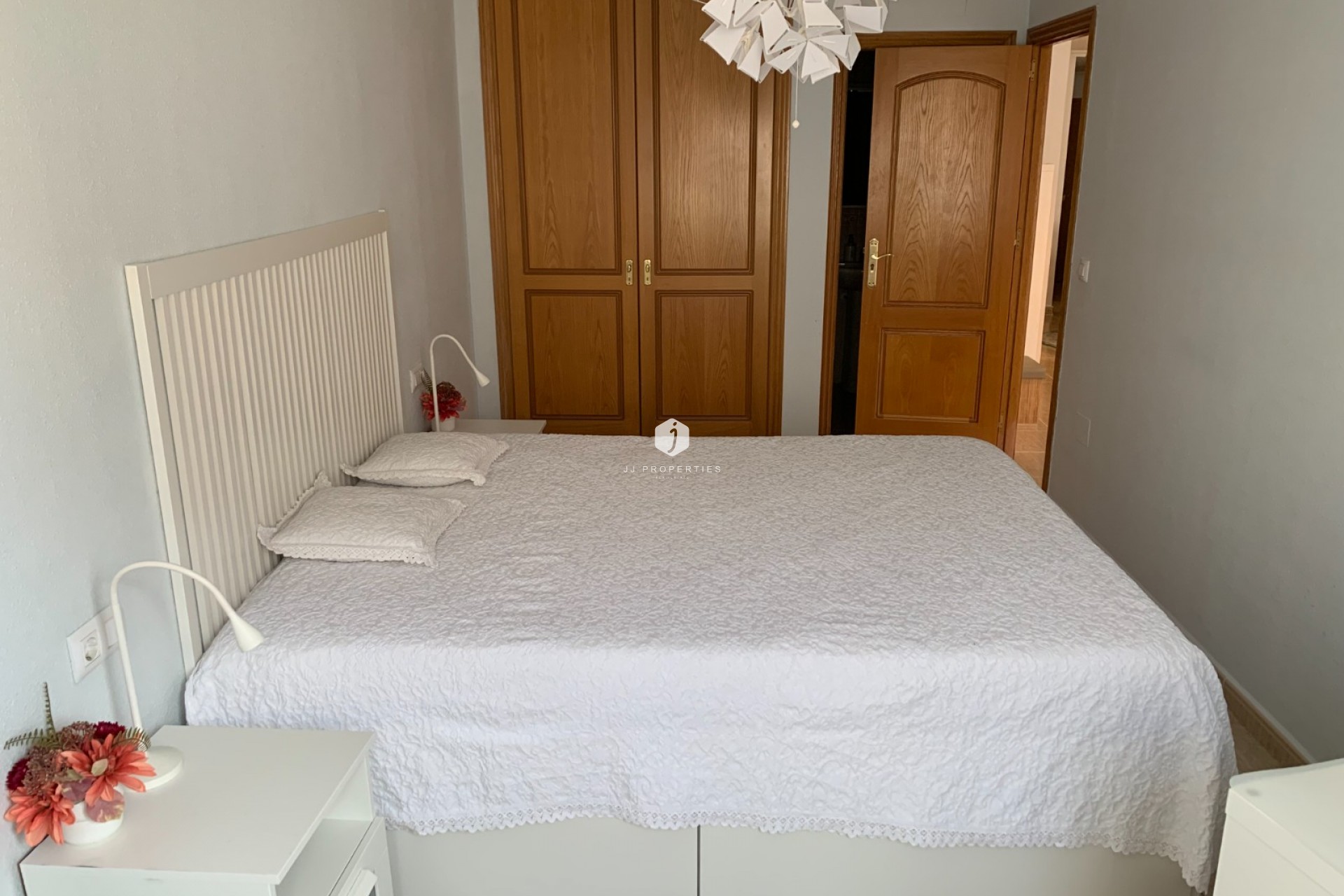 Z drugiej ręki - Mieszkanie w bloku -
Torrevieja - Costa Blanca