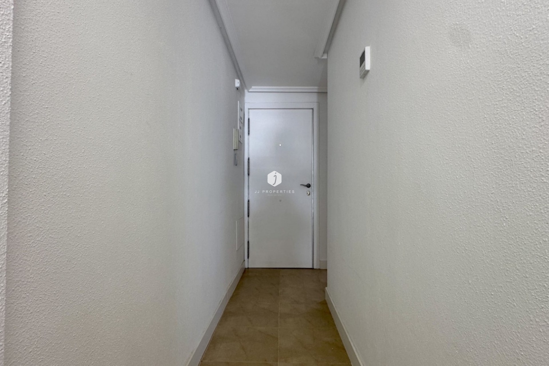 Z drugiej ręki - Mieszkanie w bloku -
Torrevieja - Costa Blanca