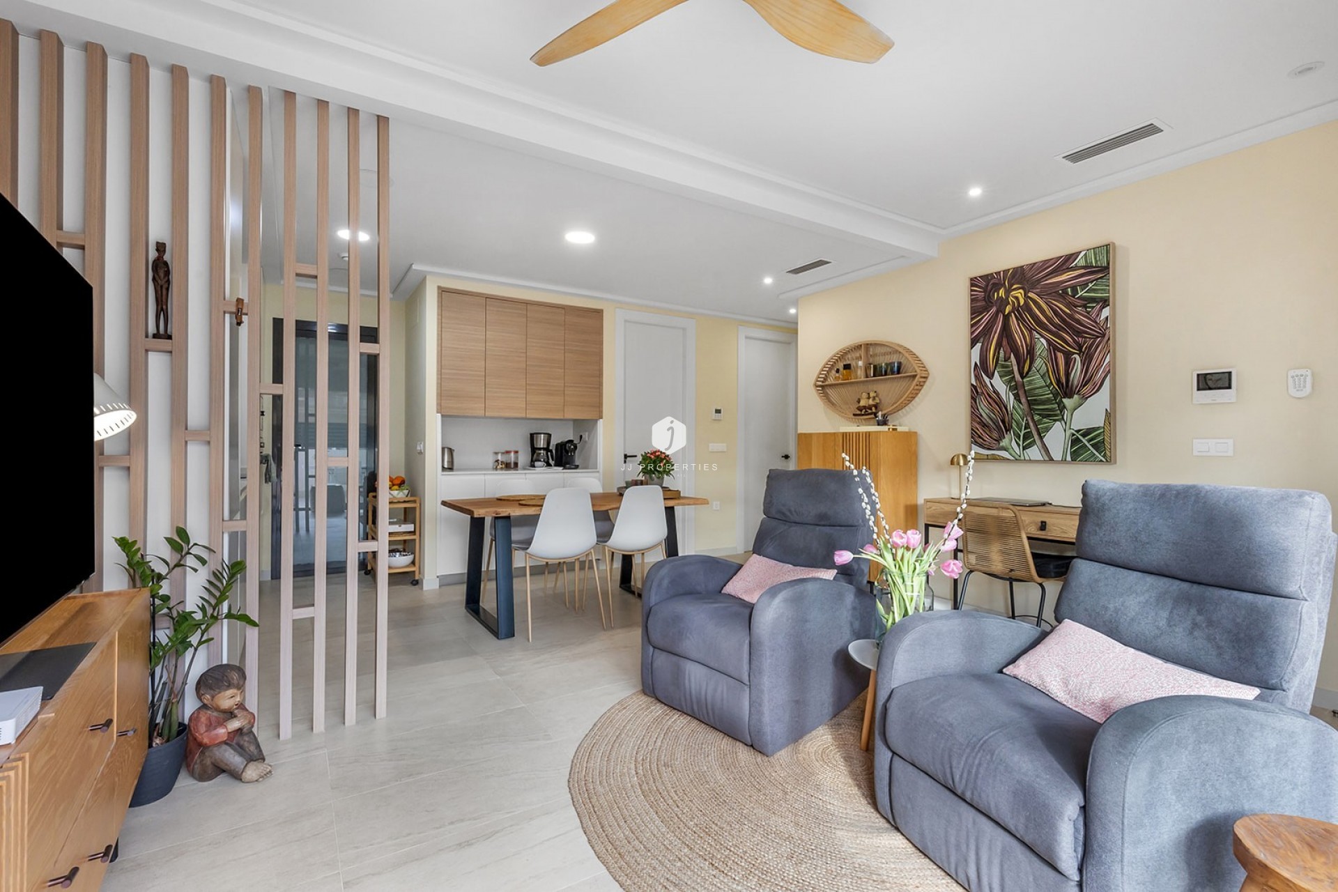 Z drugiej ręki - Mieszkanie w bloku -
Torrevieja - Costa Blanca