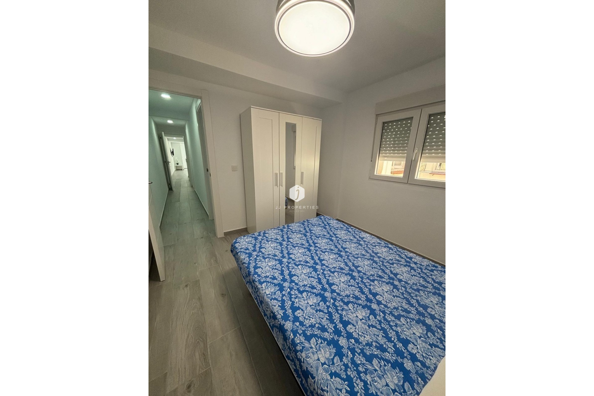 Z drugiej ręki - Mieszkanie w bloku -
Torrevieja - Costa Blanca